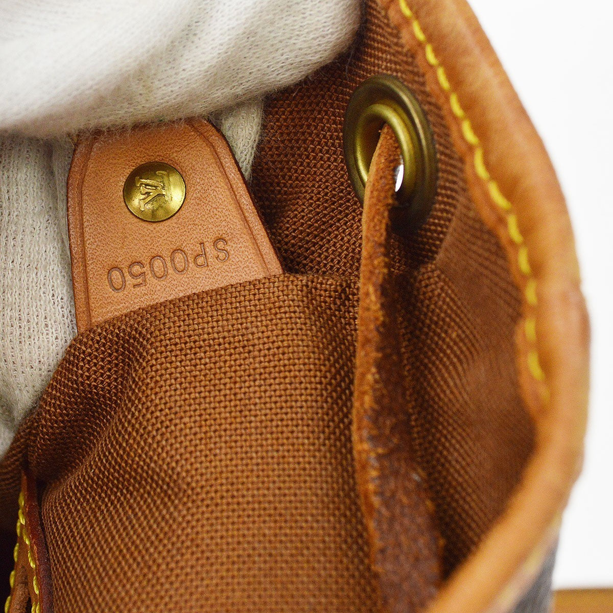 Louis Vuitton Vintage Montsouris Monogram Canvas Brown Canvas Backpack Bag (Pre-Owned)