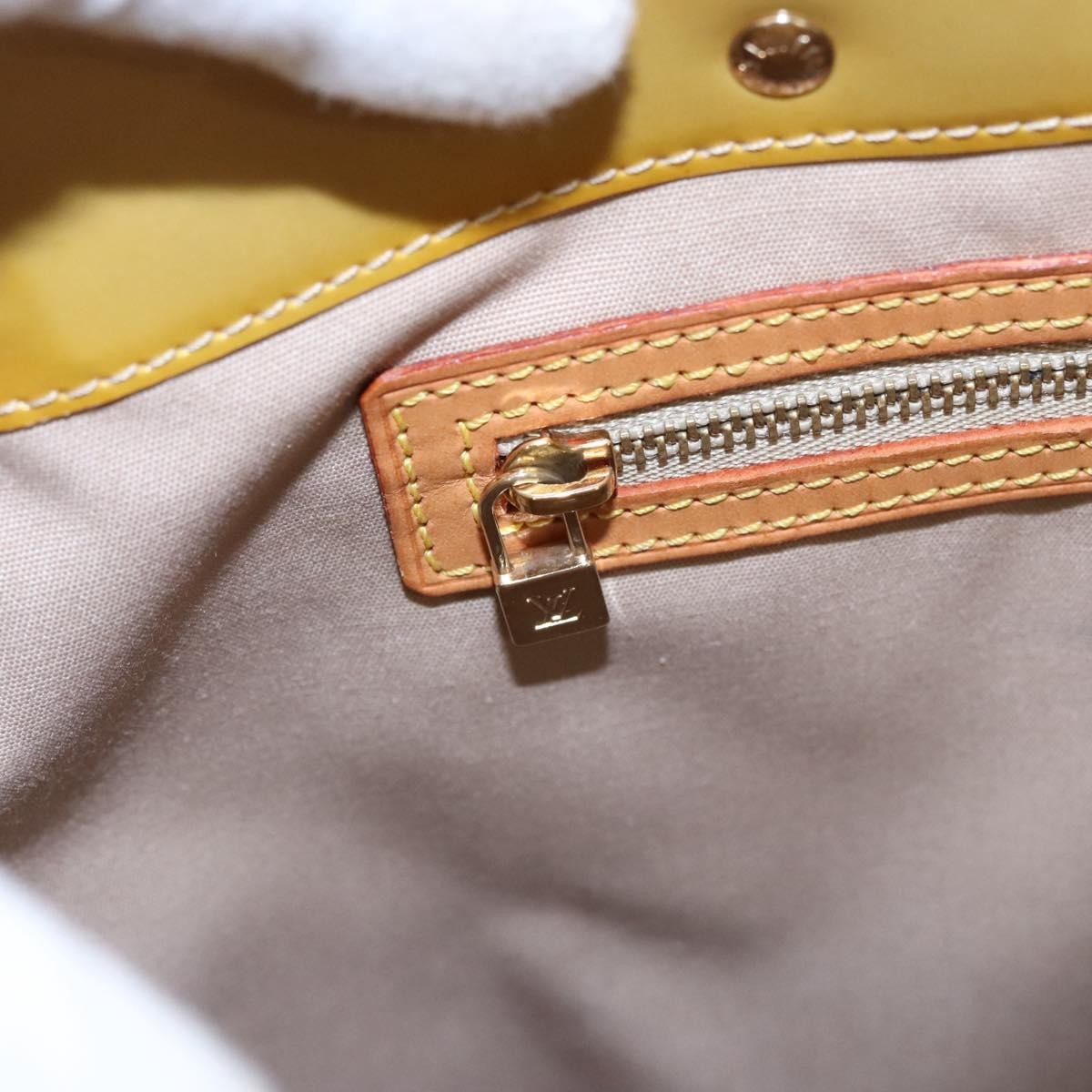 Louis Vuitton Reade Monogram Vernis Beige Patent_Leather Handbag (Pre-Owned)
