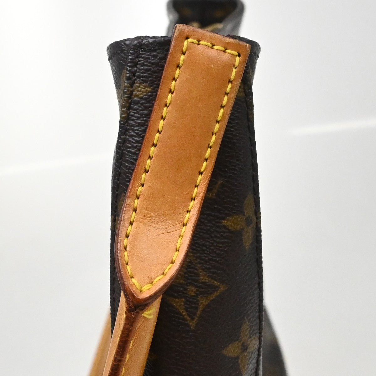 Louis Vuitton Looping Monogram Canvas Brown Canvas Handbag (Pre-Owned)