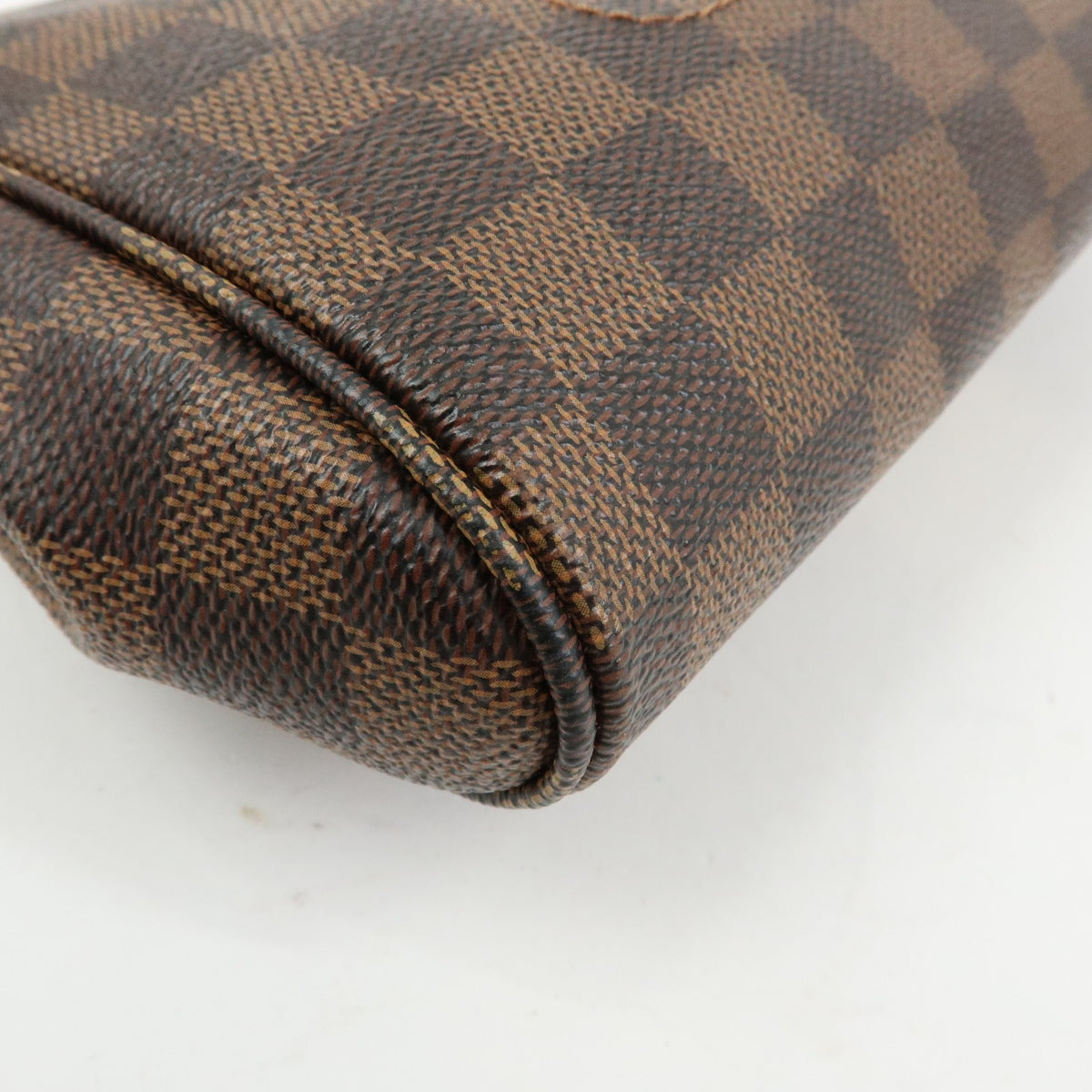 Louis Vuitton Favorite Damier Brown Canvas Handbag (Pre-Owned)