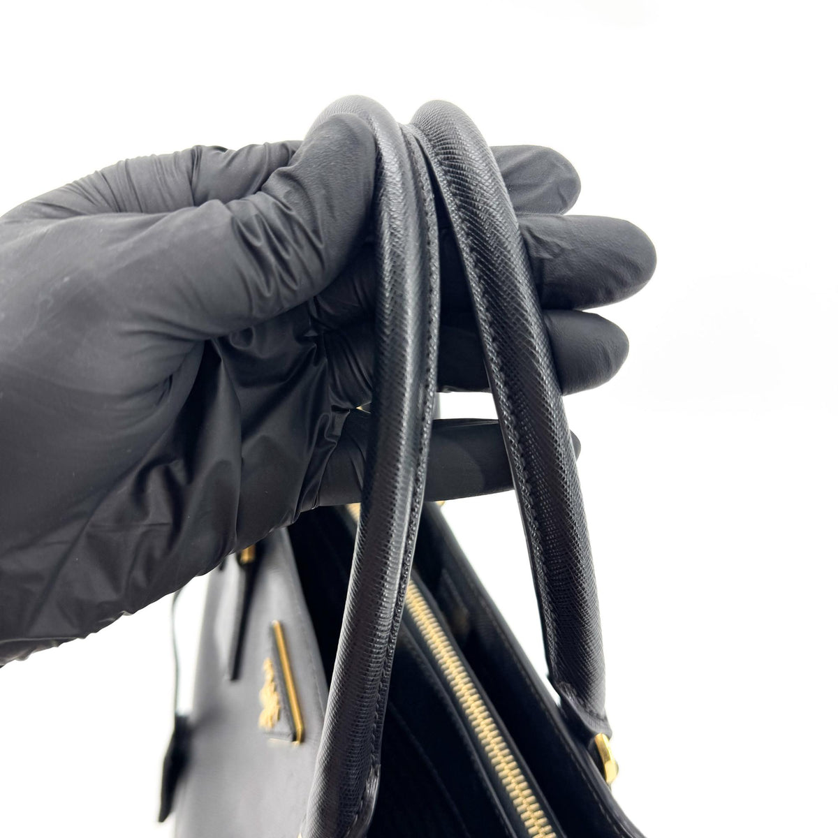 Prada Galleria Strap Leather Black Leather Handbag (Pre-Owned)