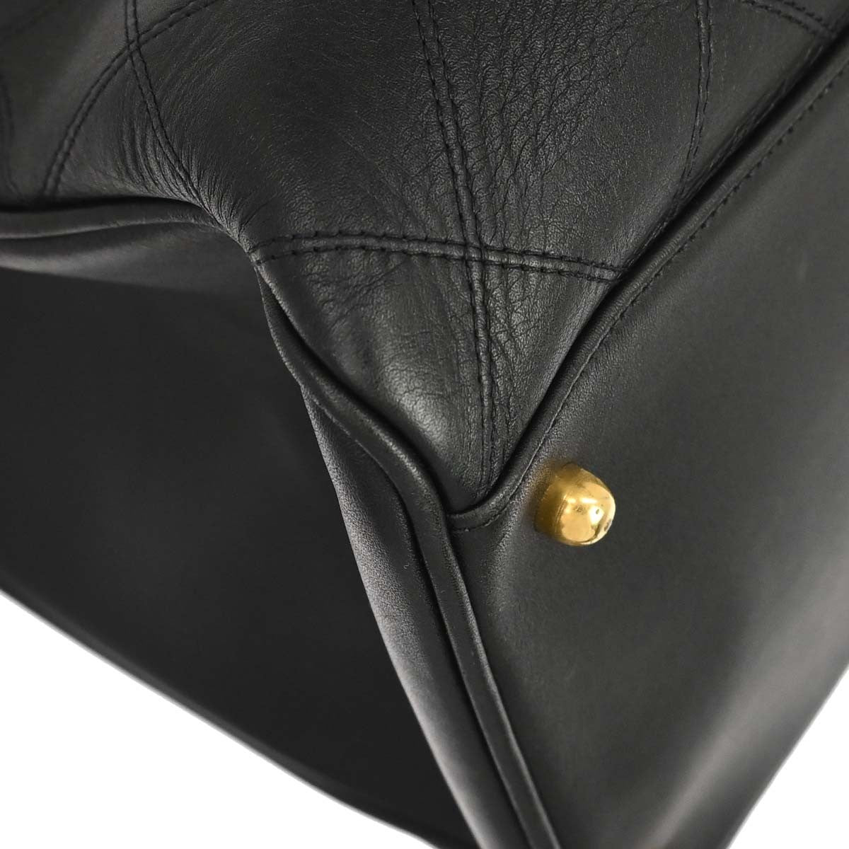 Chanel Vintage Supermodel Weekender Quilted Leather Black Leather Shoulder Bag Bag (Pre-Owned)