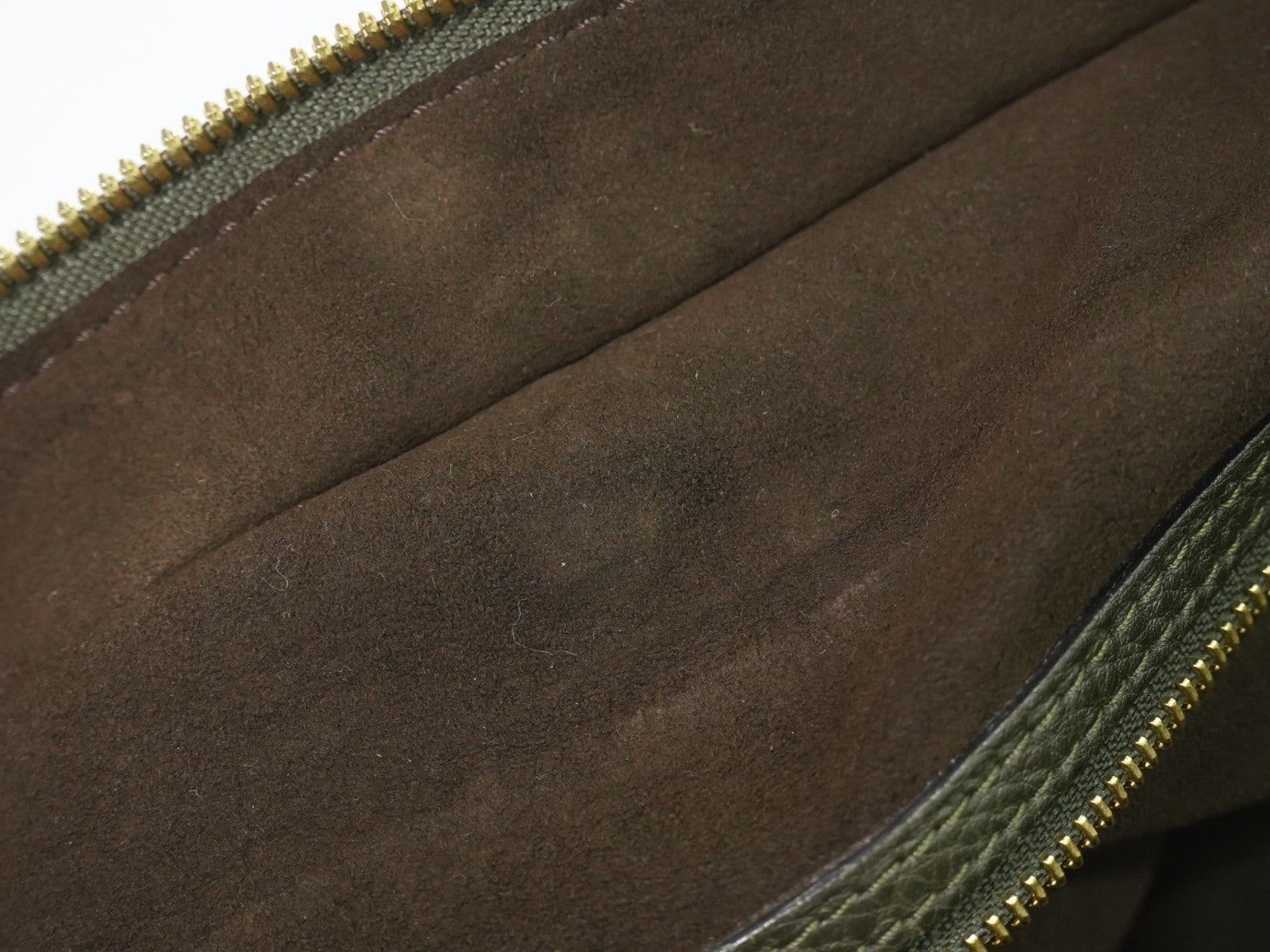Louis Vuitton Stellar Mahina Leather Khaki Leather Handbag (Pre-Owned)