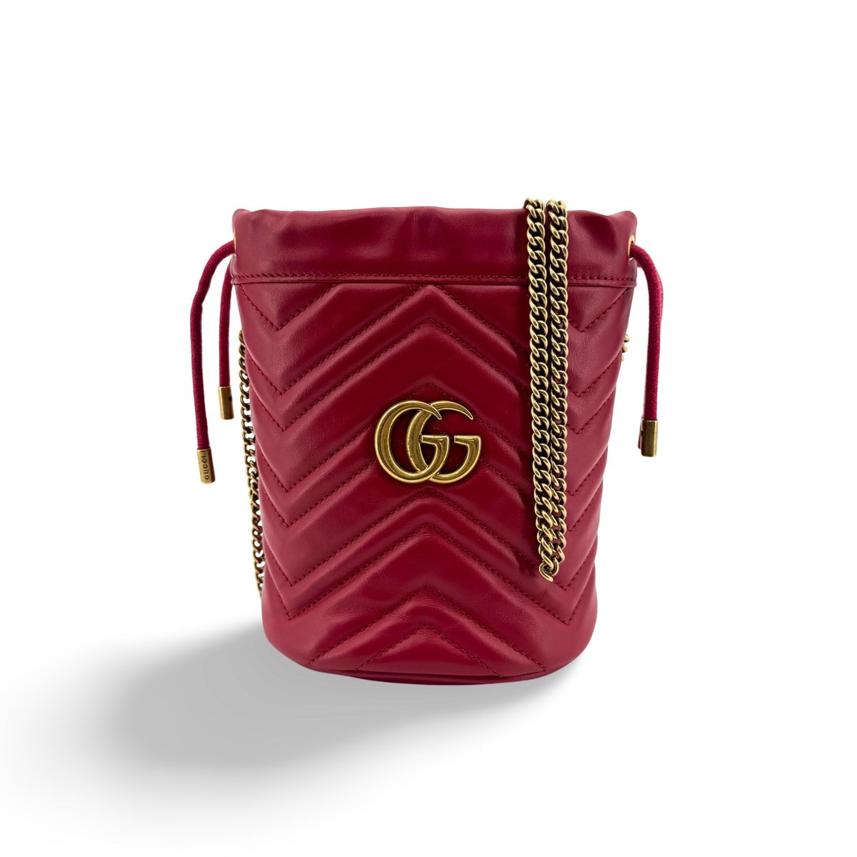 Gucci Gg Marmont Bucket Matelasse Leather Red Leather Shoulder Bag Bag (Pre-Owned)