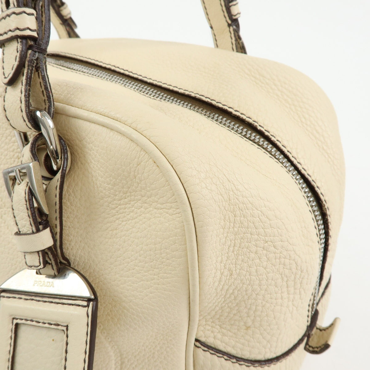 Prada Embossed Logo Bauletto Vitello Daino Beige Leather Handbag (Pre-Owned)