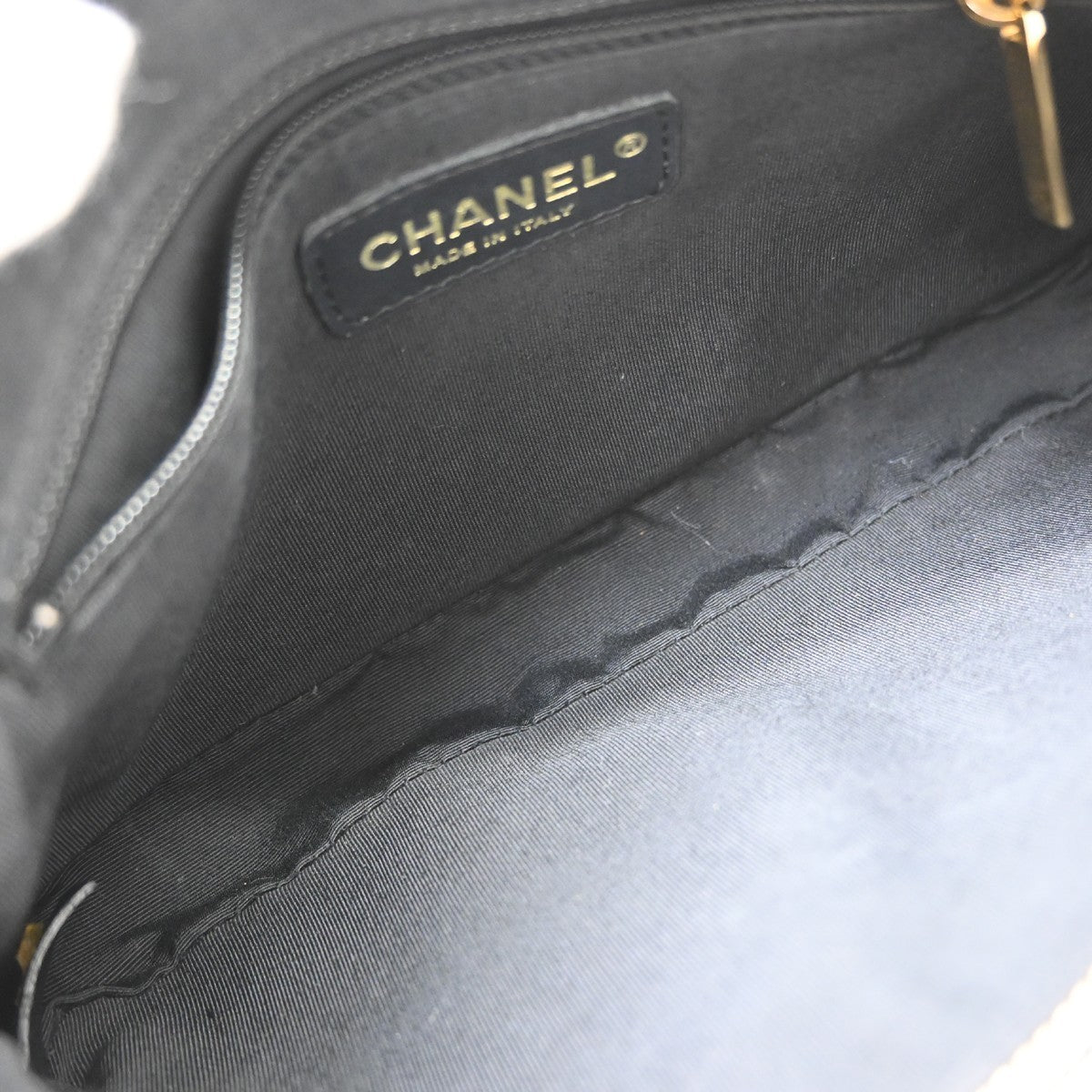 Chanel Timeless Cc Chain Quilted Caviar Black Leather Shoulder Bag Bag (Pre-Owned)