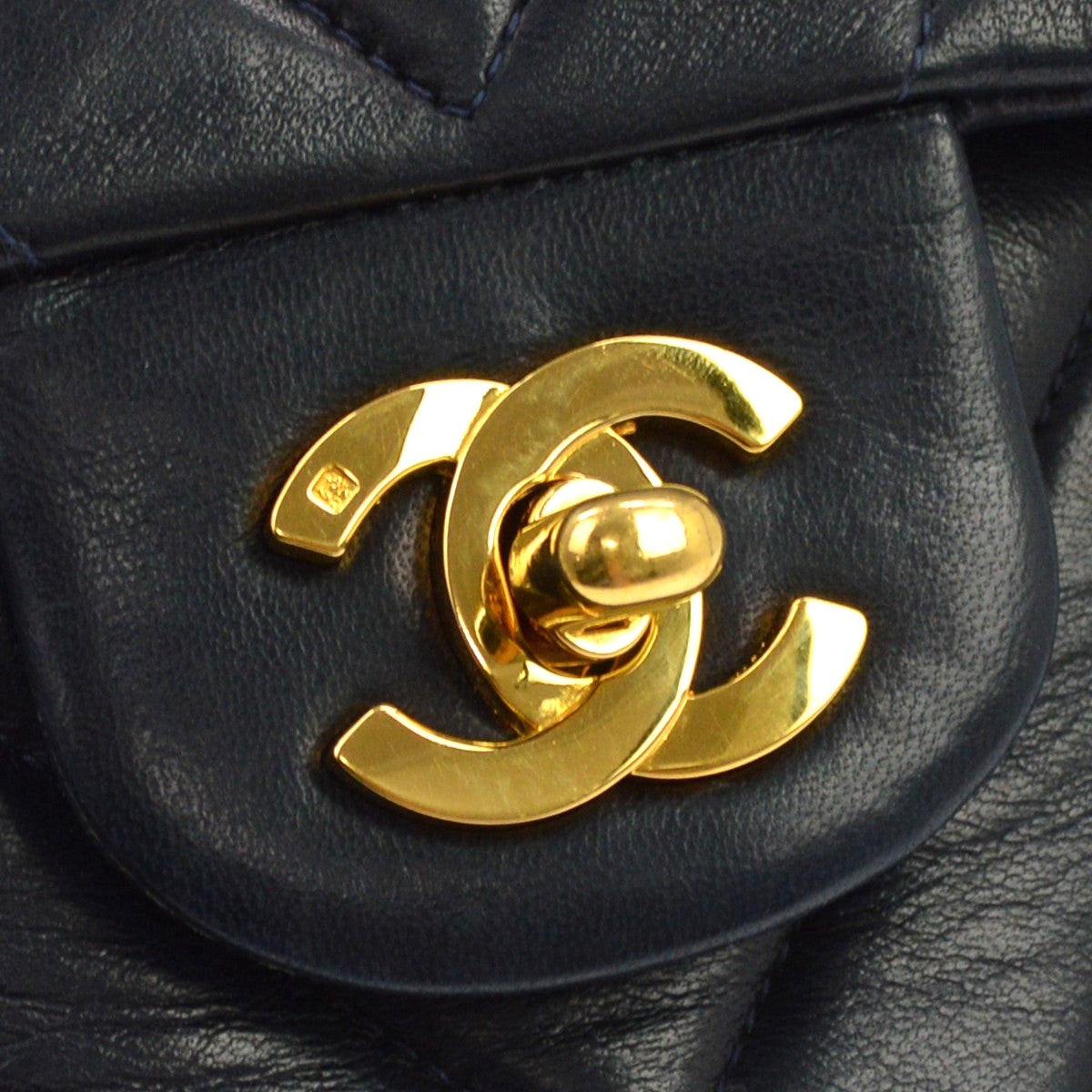 Chanel Vintage Classic Double Flap Chevron Lambskin Black Leather Shoulder Bag Bag (Pre-Owned)