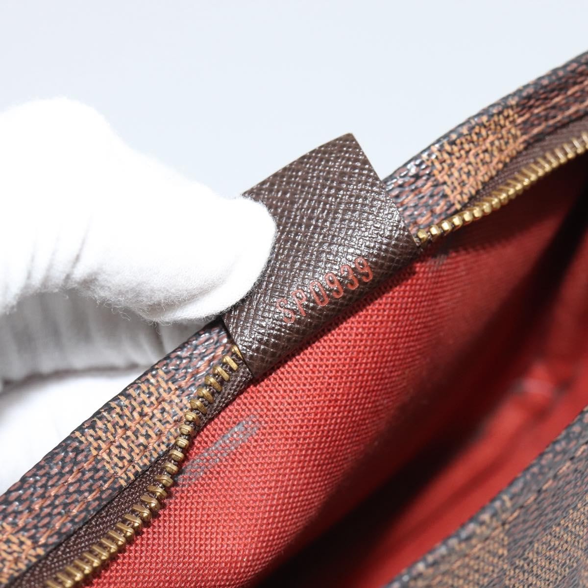 Louis Vuitton Trousse Make Up Damier Canvas Brown Canvas Clutche & Pouche Bag (Pre-Owned)