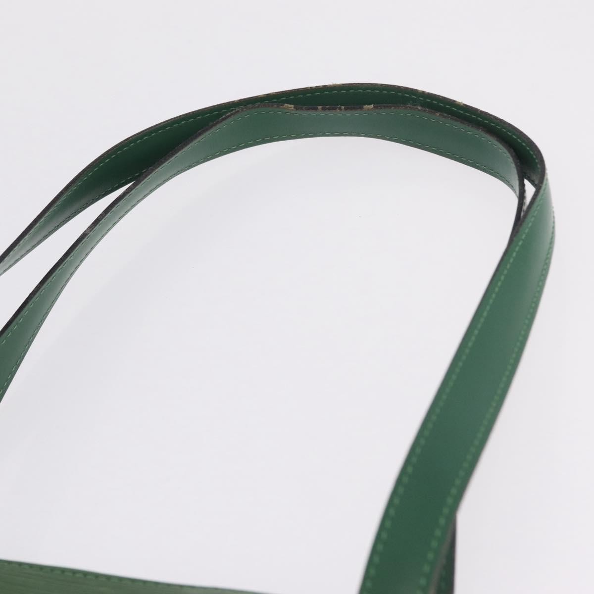 Louis Vuitton Lussac Epi Leather Green Leather Handbag (Pre-Owned)