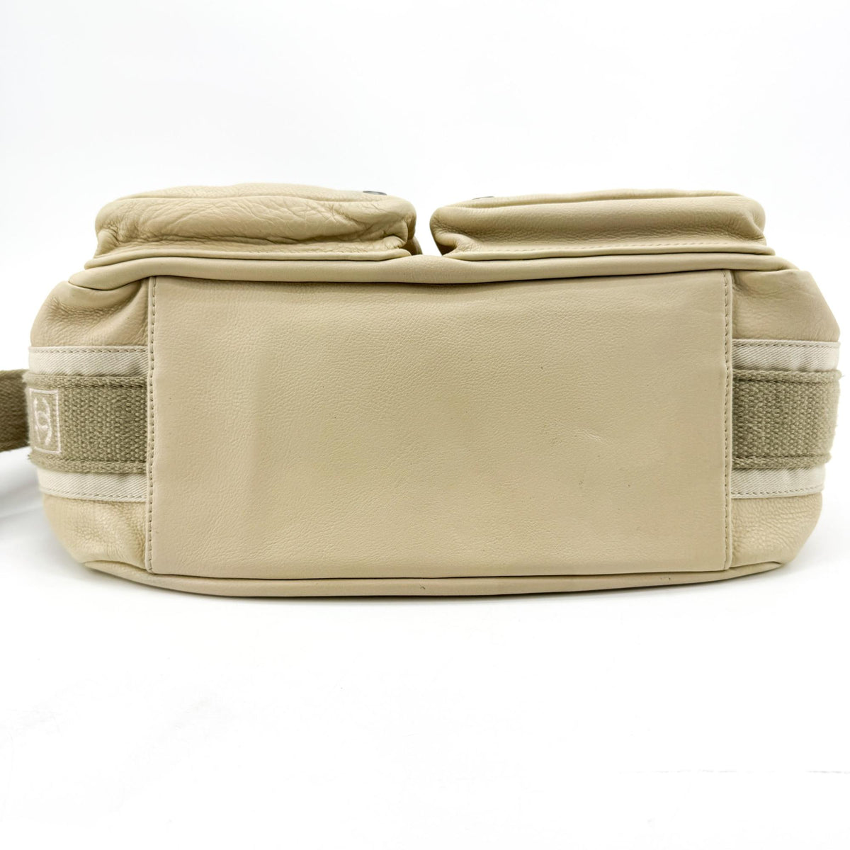 Chanel Sport Line Double Pocket Zip Messenger Leather Beige Leather Crossbody Bag Bag (Pre-Owned)