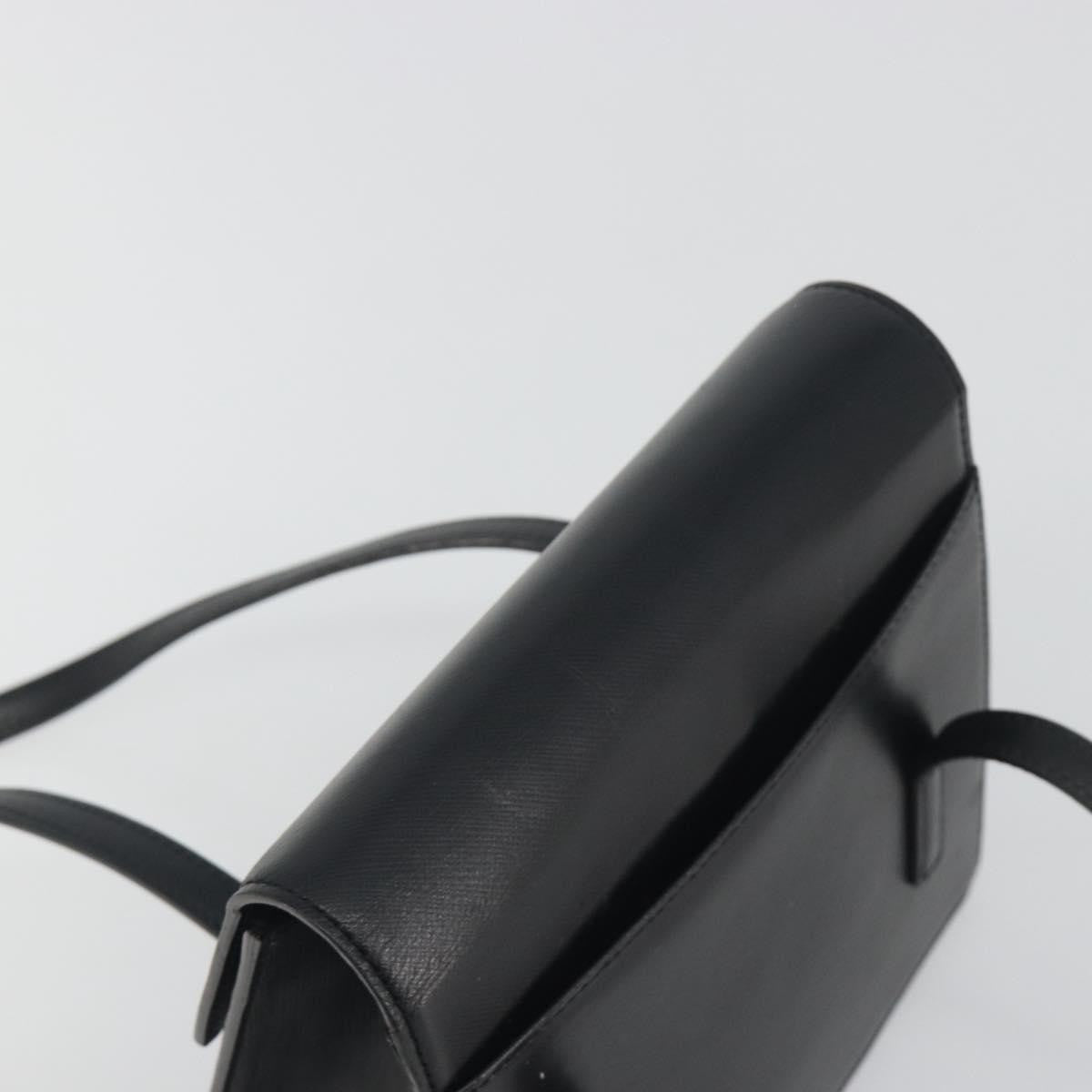 Burberry Vintage Leather Black Leather Handbag (Pre-Owned)