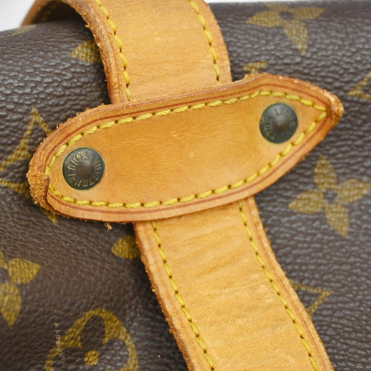 Louis Vuitton Saumur Monogram Brown Canvas Shoulder Bag Bag (Pre-Owned)