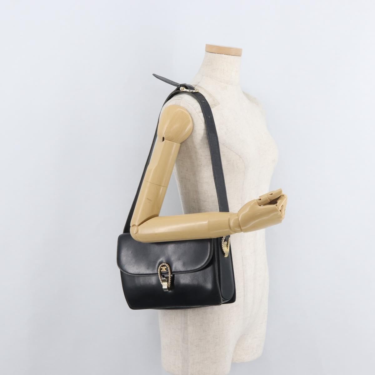 Celine Shoulder Leather Black Leather Shoulder Bag Bag (Pre-Owned)