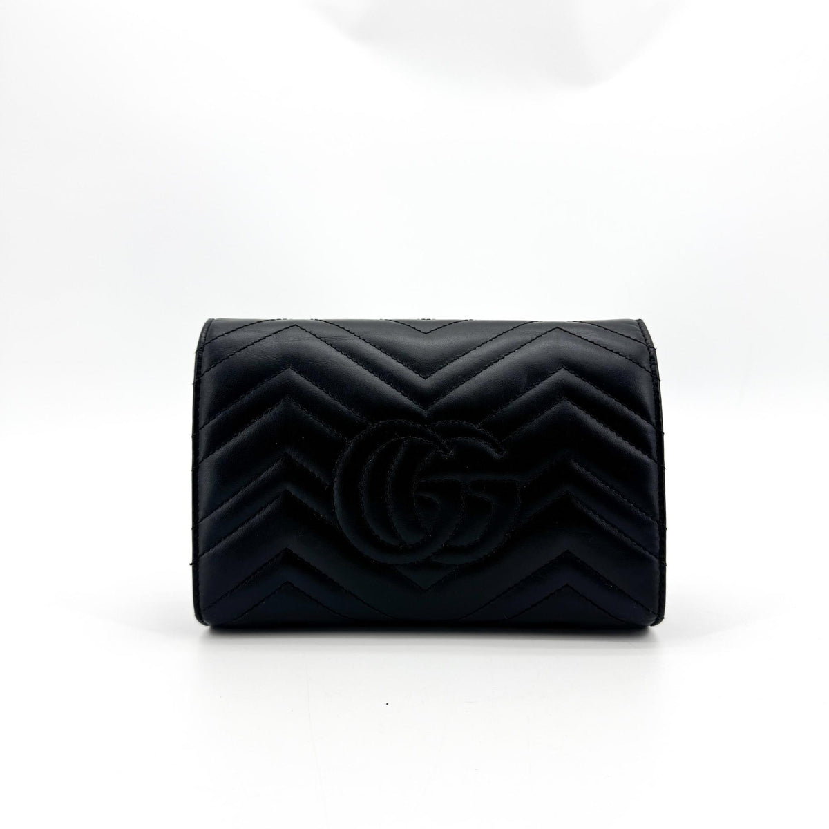 Gucci Gg Marmont Flap Matelasse Leather Black Leather Handbag (Pre-Owned)