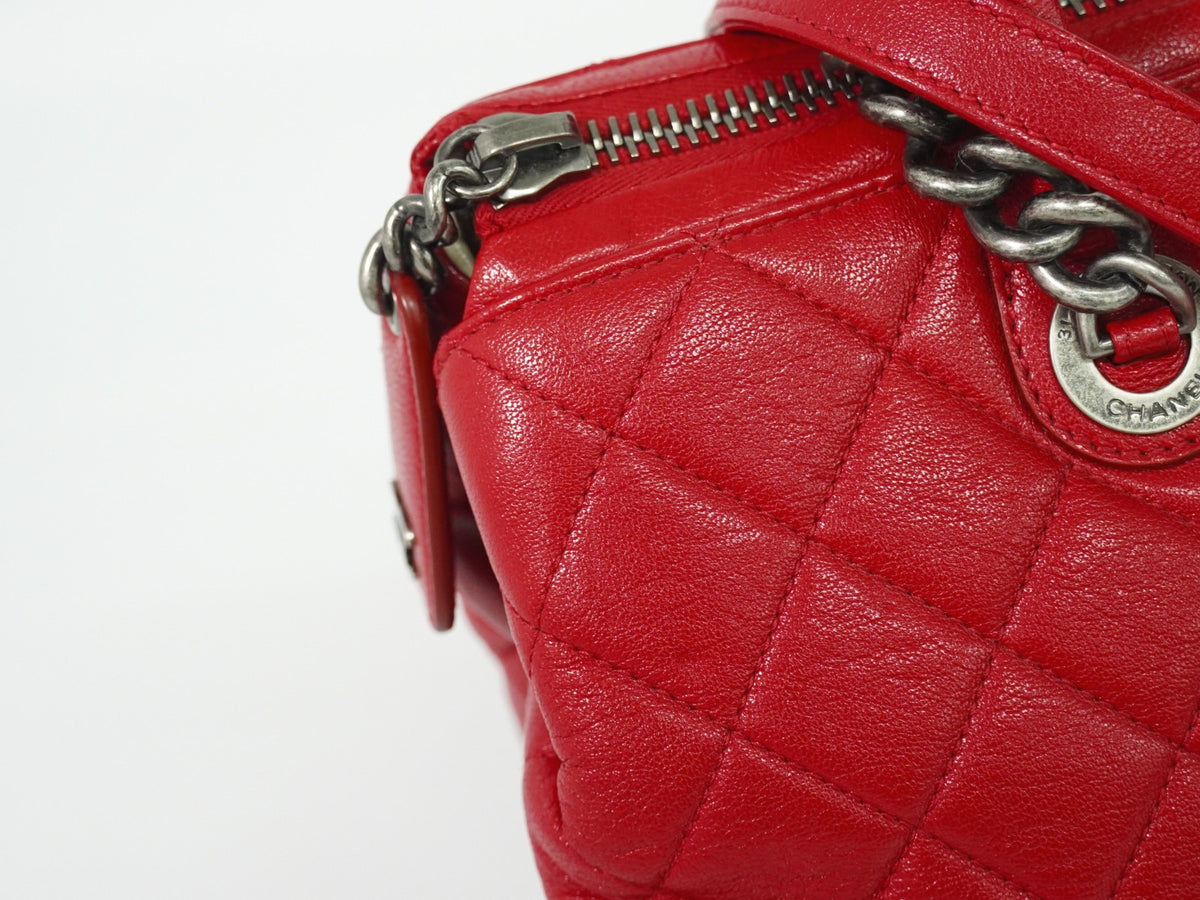 Chanel Boy Chained Quilted Calfskin Red Leather Tote Bag Bag (Pre-Owned)