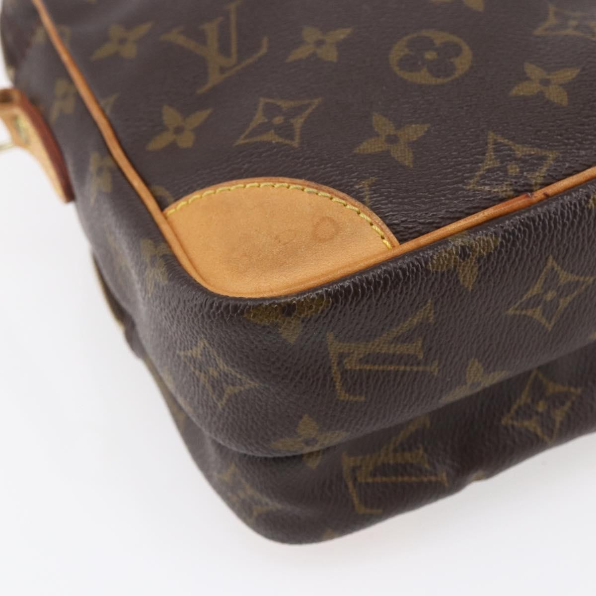 Louis Vuitton Amazone Monogram Canvas Brown Canvas Shoulder Bag Bag (Pre-Owned)