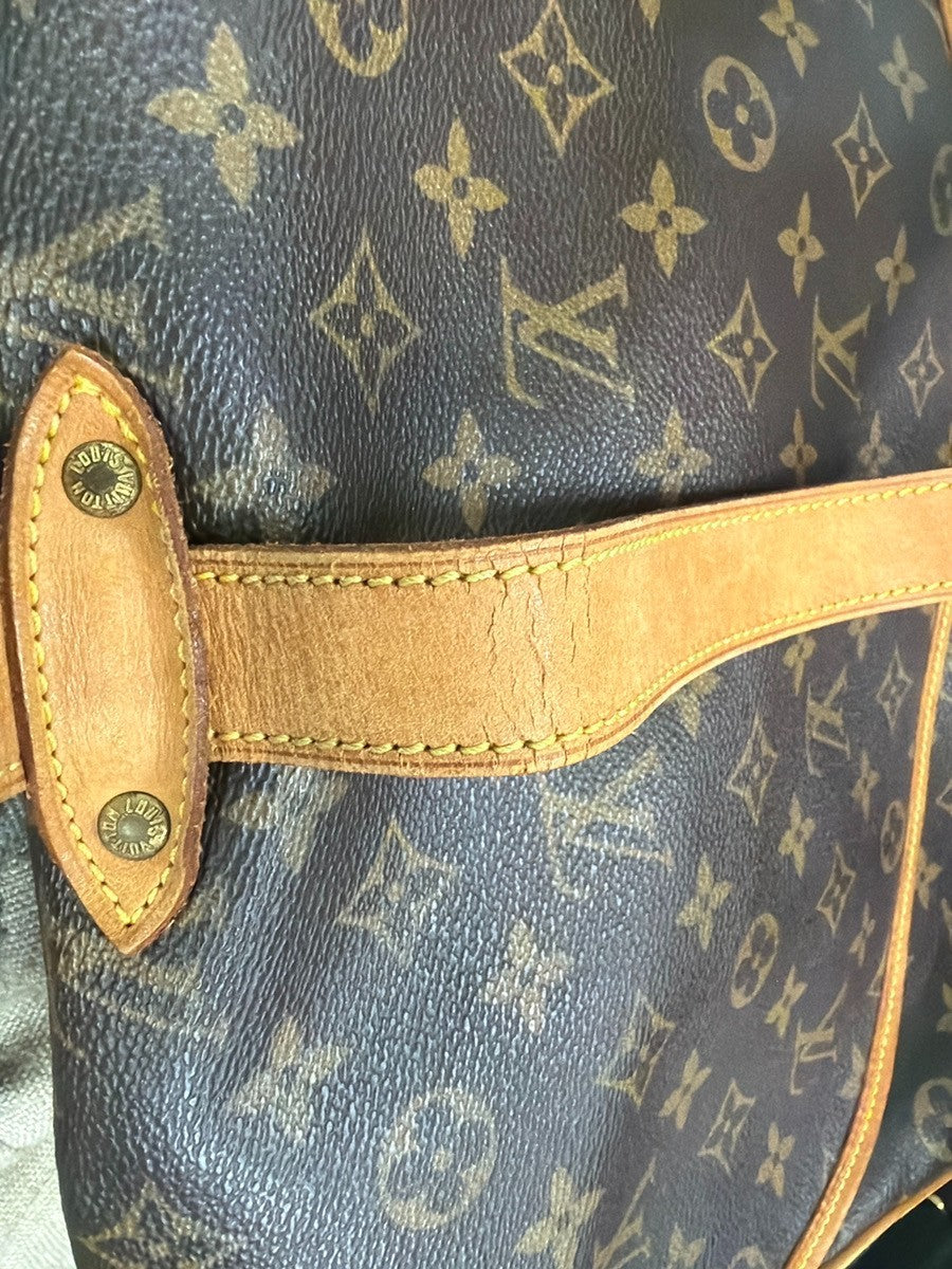 Louis Vuitton Saumur Monogram Canvas Brown Canvas Shoulder Bag Bag (Pre-Owned)