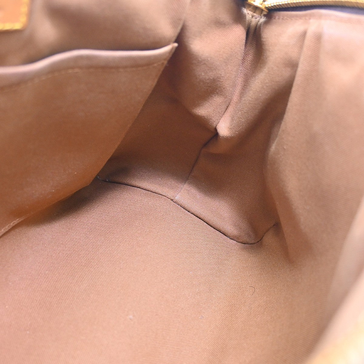Louis Vuitton Tivoli Monogram Brown Canvas Handbag (Pre-Owned)
