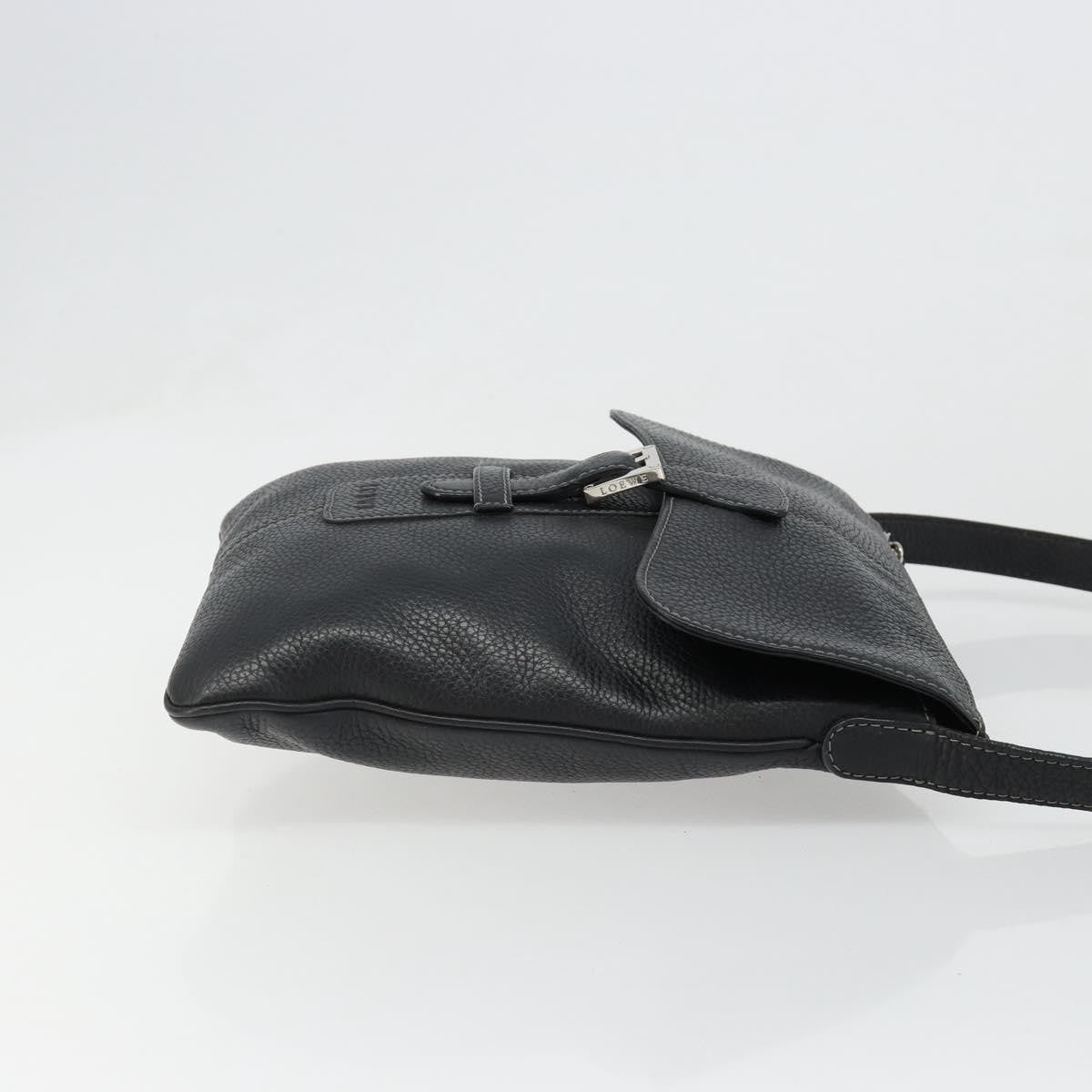 Loewe Vintage Leather Black Leather Shoulder Bag Bag (Pre-Owned)