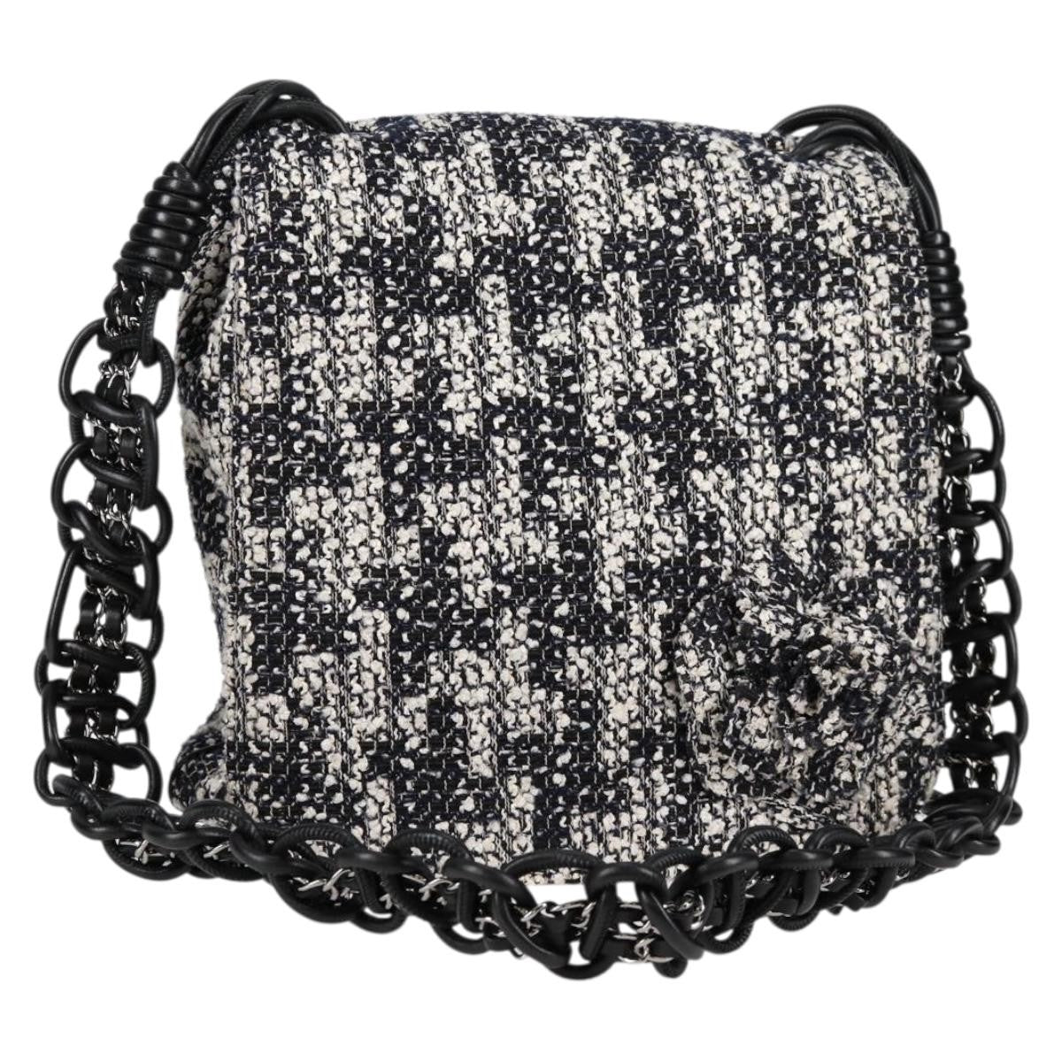 Chanel Camellia Messenger Tweed Black Tweed Shoulder Bag Bag (Pre-Owned)