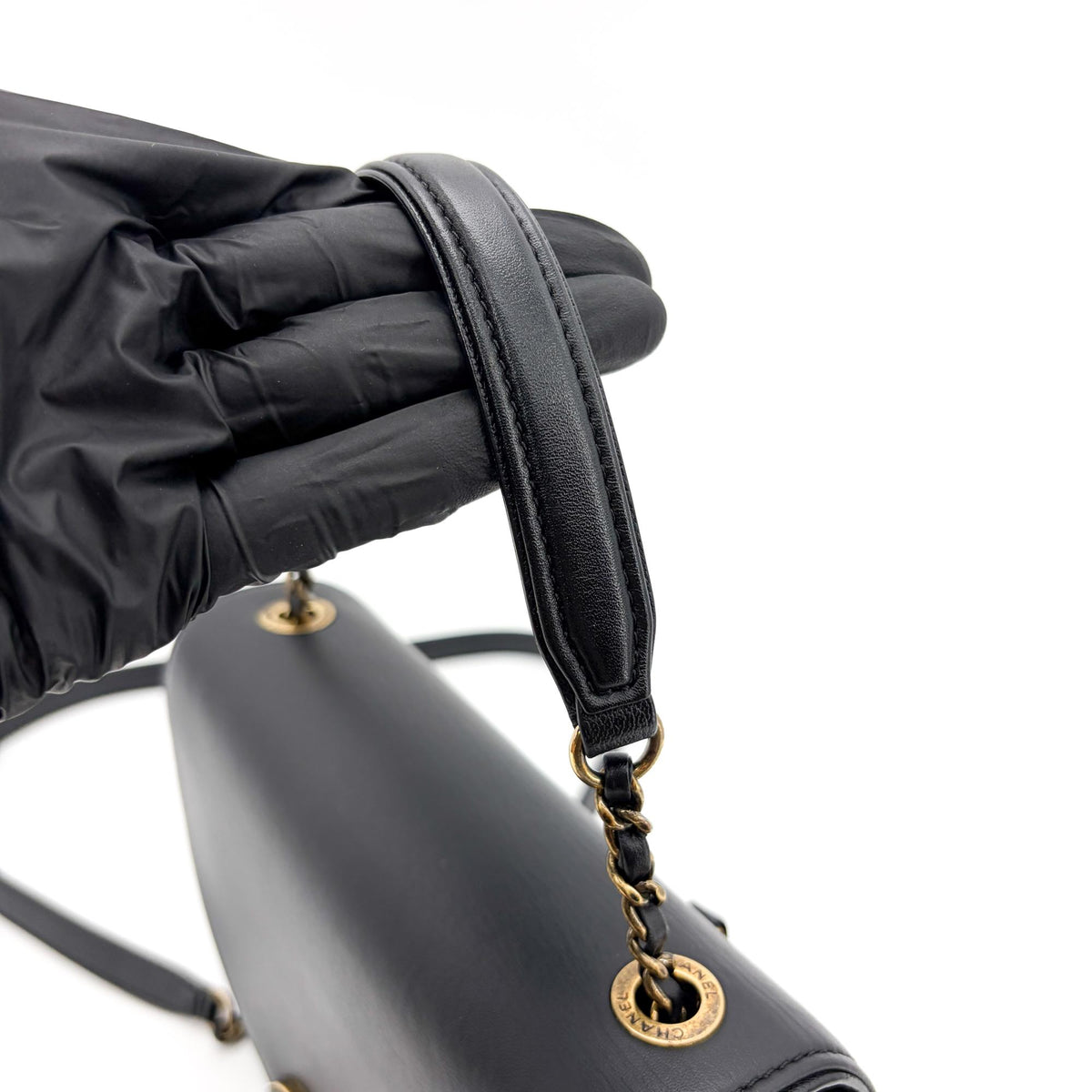 Chanel Coco Curve Flap Messenger Calfskin And Quilted Goatskin Black Leather Crossbody Bag Bag (Pre-Owned)