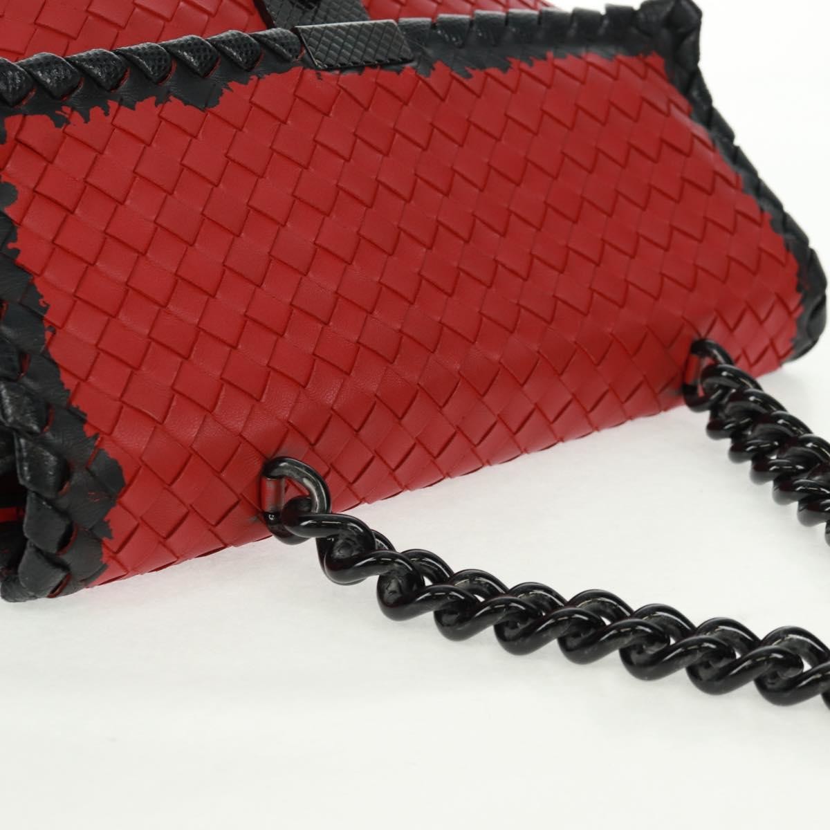 Bottega Veneta Glass Intrecciato Nappa With Snakeskin Red Leather Shoulder Bag Bag (Pre-Owned)