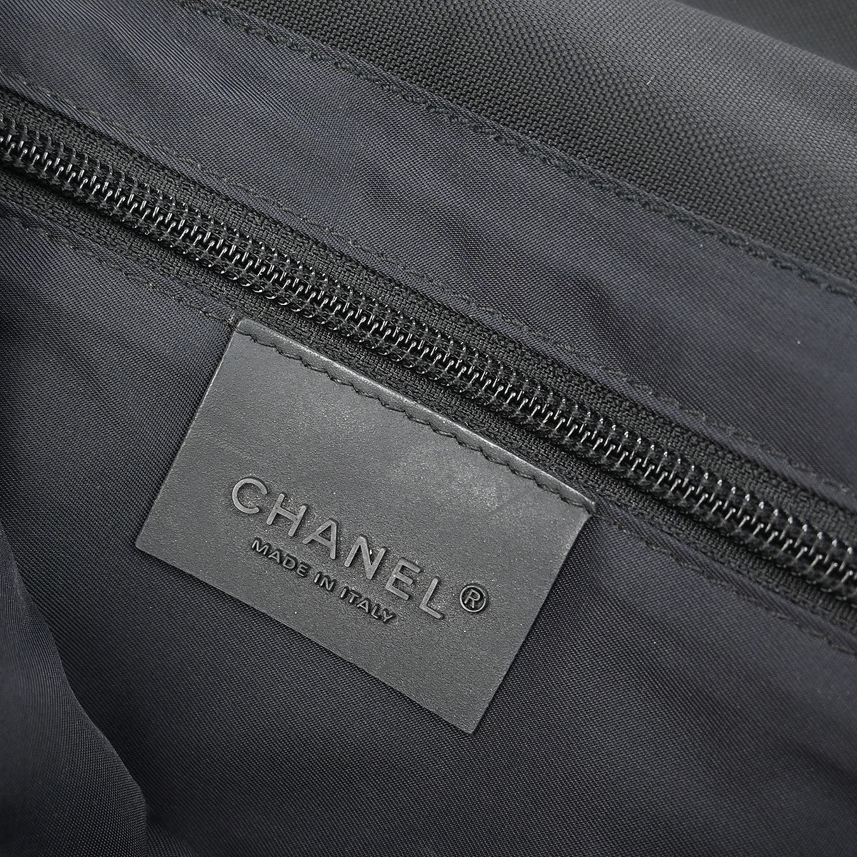 Chanel Sport Line Flap Messenger Wool And Nylon Black Nylon Shoulder Bag Bag (Pre-Owned)