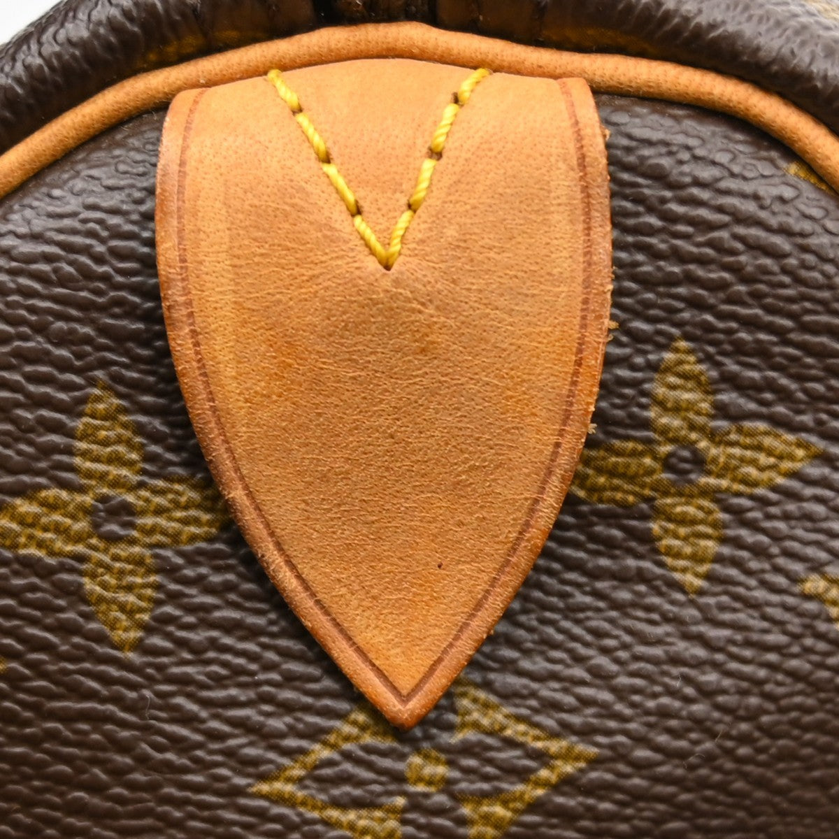 Louis Vuitton Keepall Monogram Canvas Brown Canvas Travel Bag Bag (Pre-Owned)