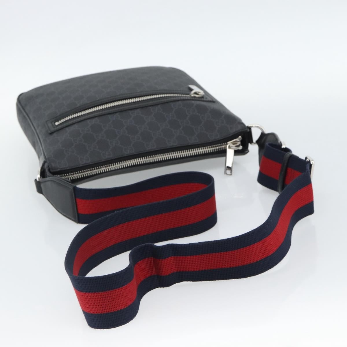 Gucci Sherry Line Shoulder Leather Black Canvas Handbag (Pre-Owned)