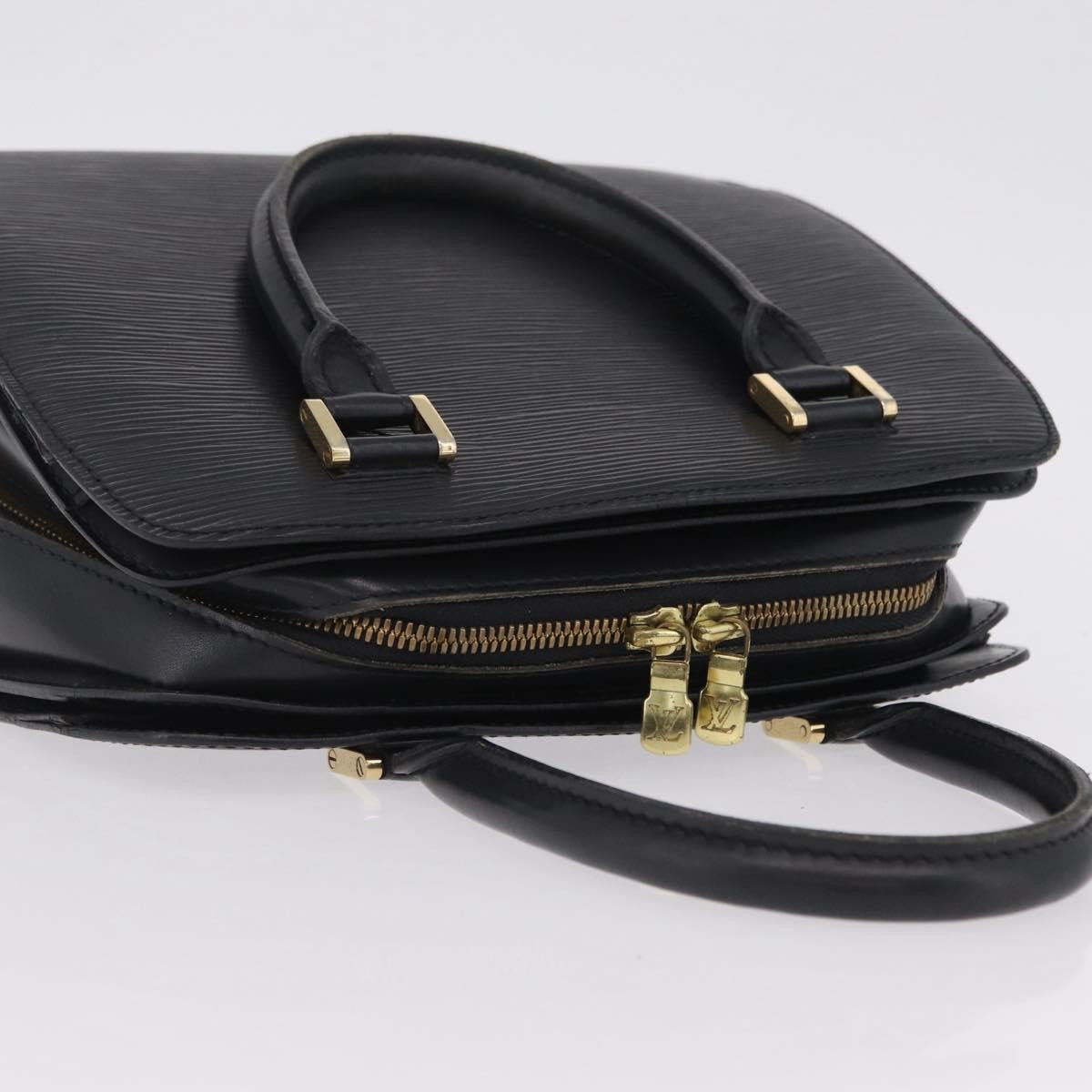 Louis Vuitton Pont Neuf Epi Leather Black Leather Handbag (Pre-Owned)