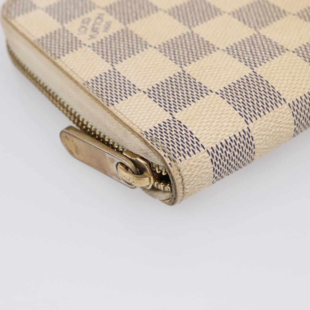 Louis Vuitton Zippy Organizer Damier White Canvas Wallets Accessory (Pre-Owned)