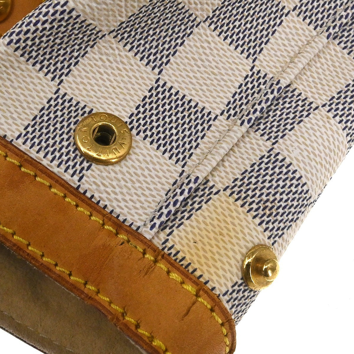 Louis Vuitton Hampstead Damier White Canvas Tote Bag Bag (Pre-Owned)
