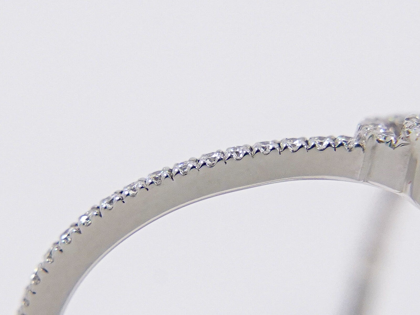 Gucci Gg Running Cross 18K White Gold And Pave Diamonds White White_Gold Ring Jewelry (Pre-Owned)