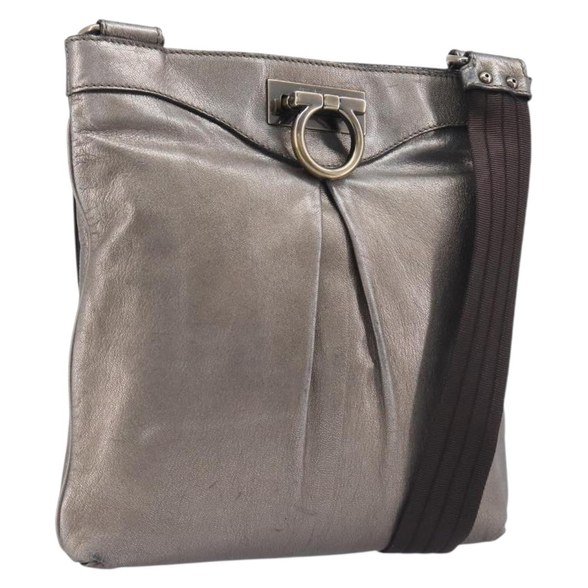 Salvatore Ferragamo Gancini Leather Gold Leather Crossbody Bag Bag (Pre-Owned)