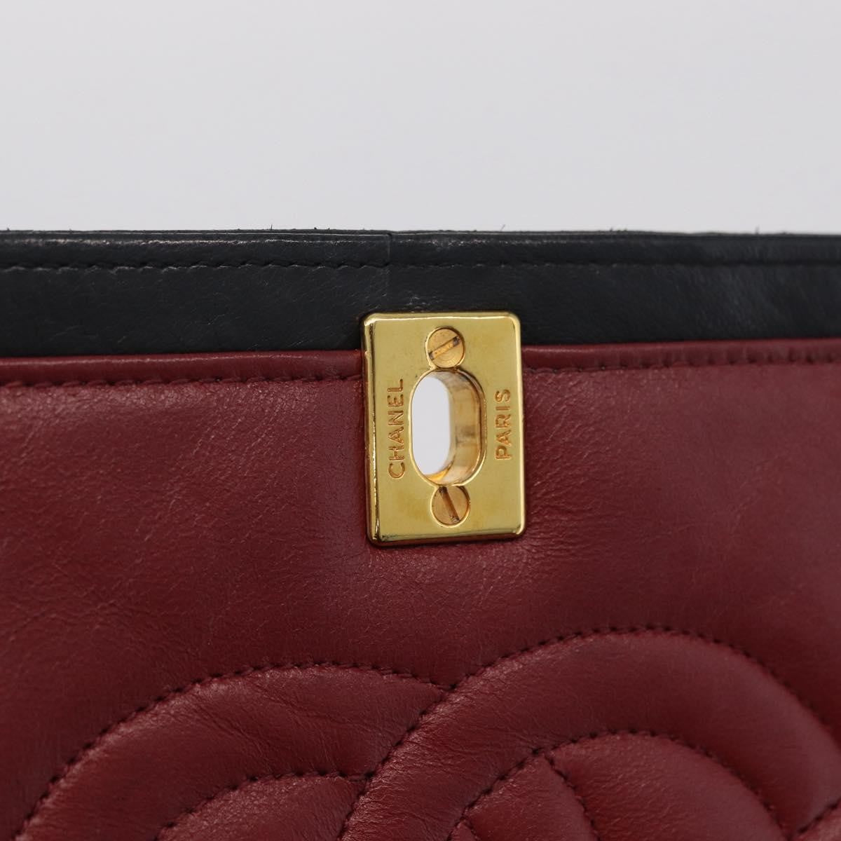 Chanel Vintage Full Flap Quilted Lambskin Black Leather Handbag (Pre-Owned)