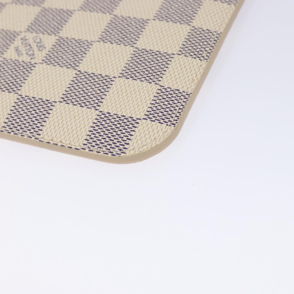 Louis Vuitton Neverfull Pochette Damier Ebene White Canvas Bag (Pre-Owned)