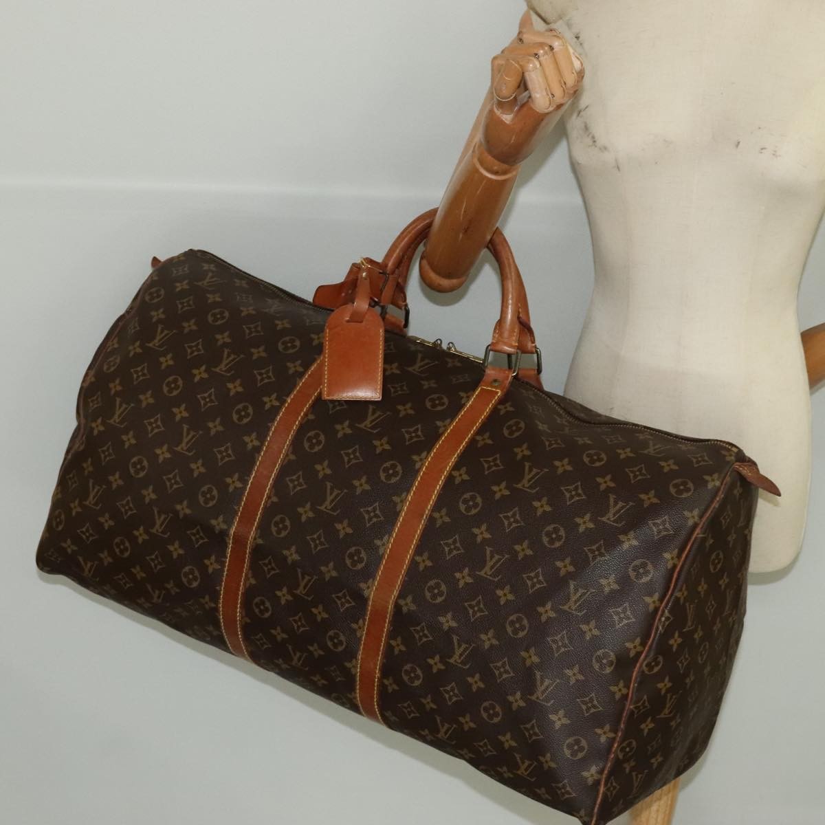 Louis Vuitton Keepall Monogram Canvas Brown Canvas Travel Bag Bag (Pre-Owned)