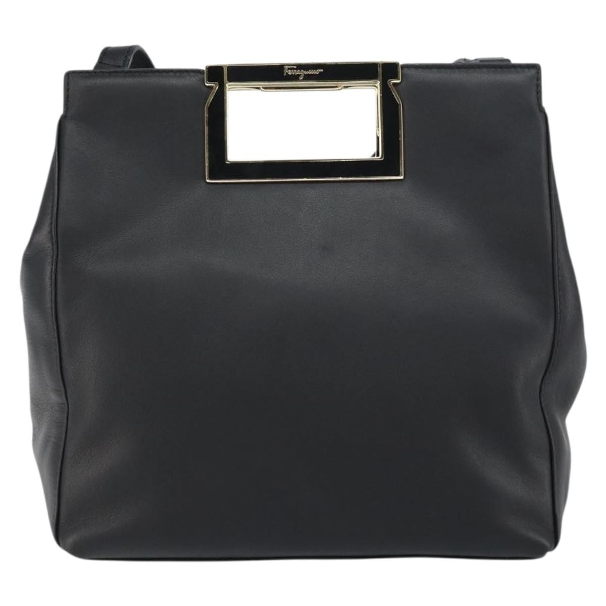 Salvatore Ferragamo Gancini Leather Black Leather Shoulder Bag Bag (Pre-Owned)