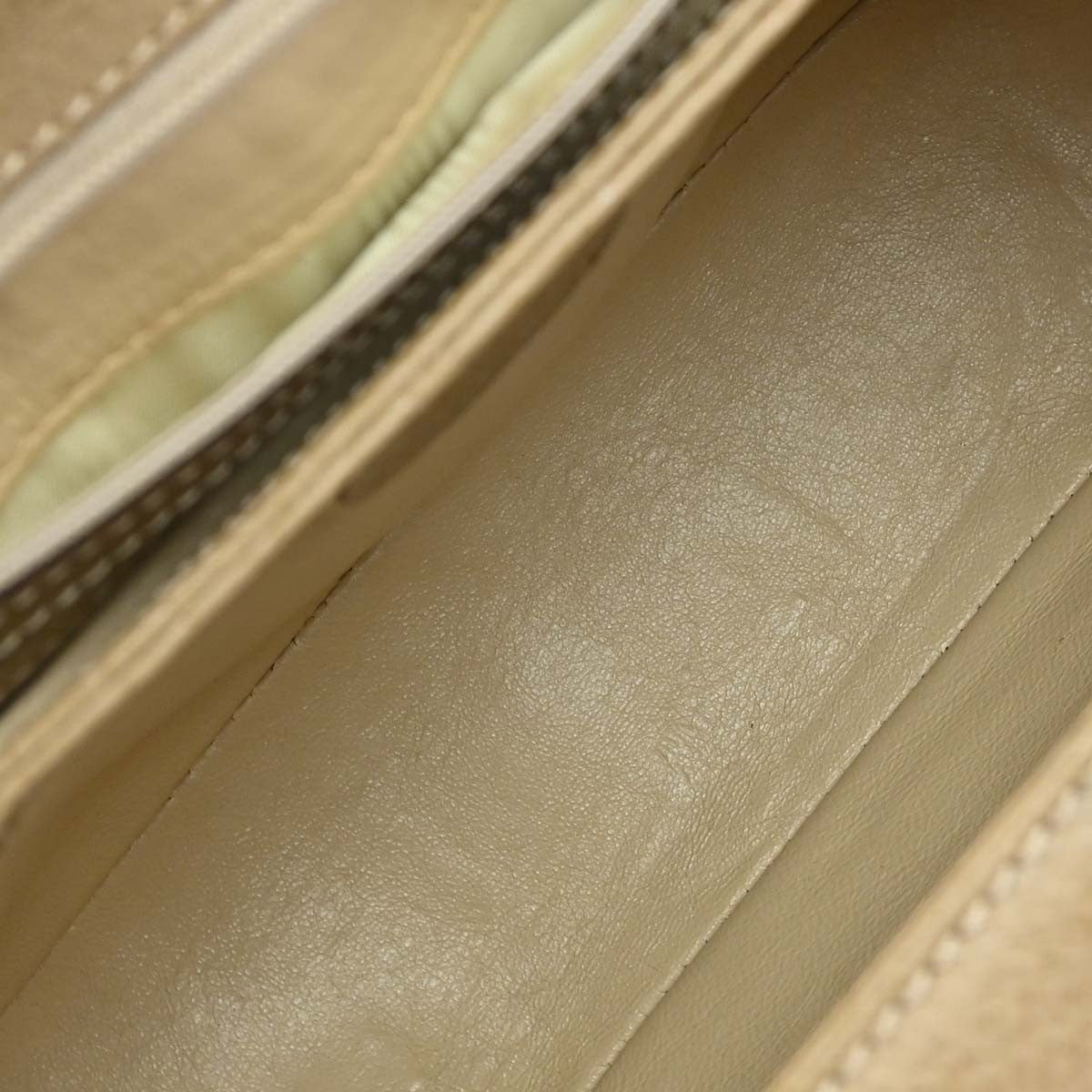 Gucci Vintage Convertible Bamboo Box Leather Beige Leather Crossbody Bag Bag (Pre-Owned)