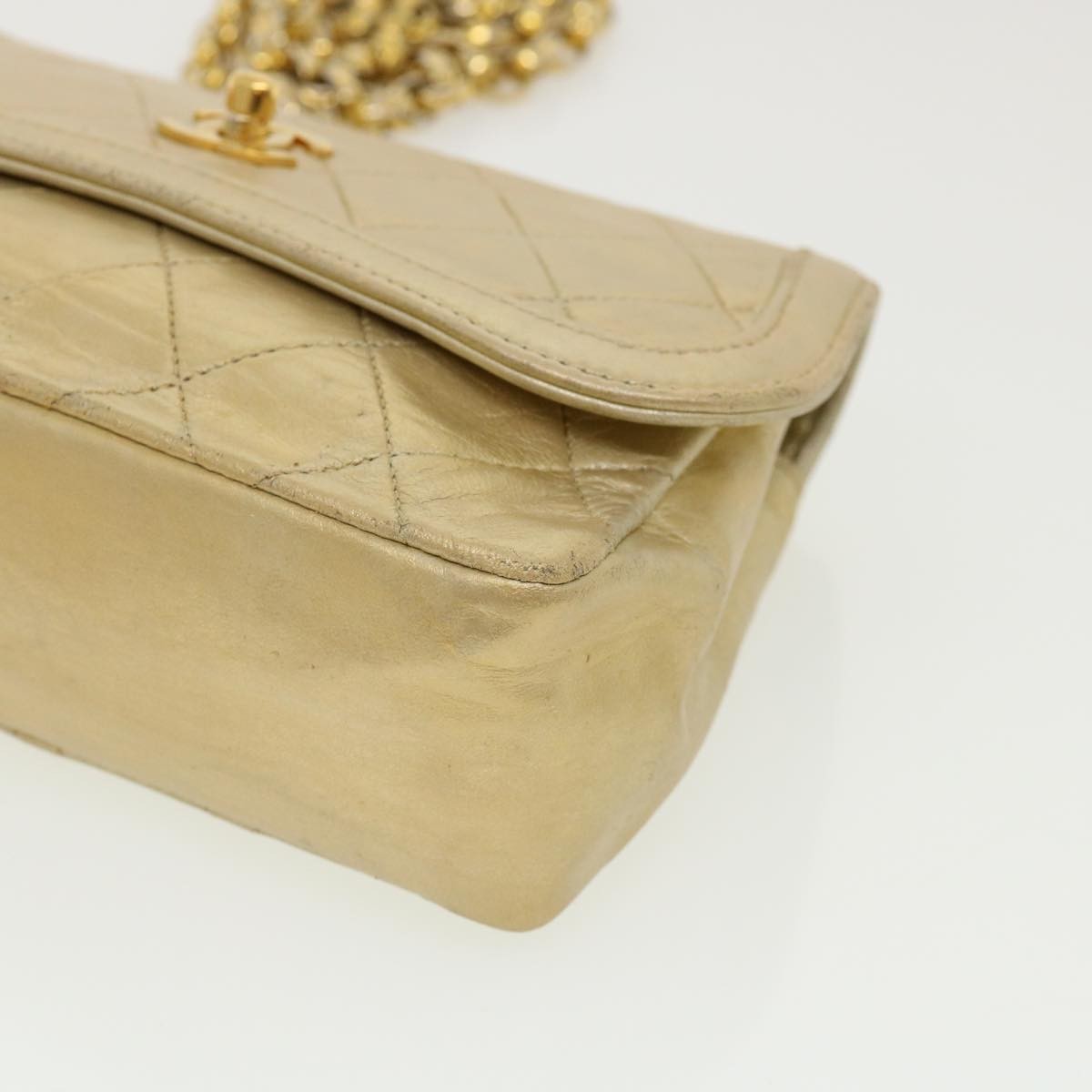 Chanel Vintage Cc Chain Flap Quilted Lambskin Gold Leather Shoulder Bag Bag (Pre-Owned)