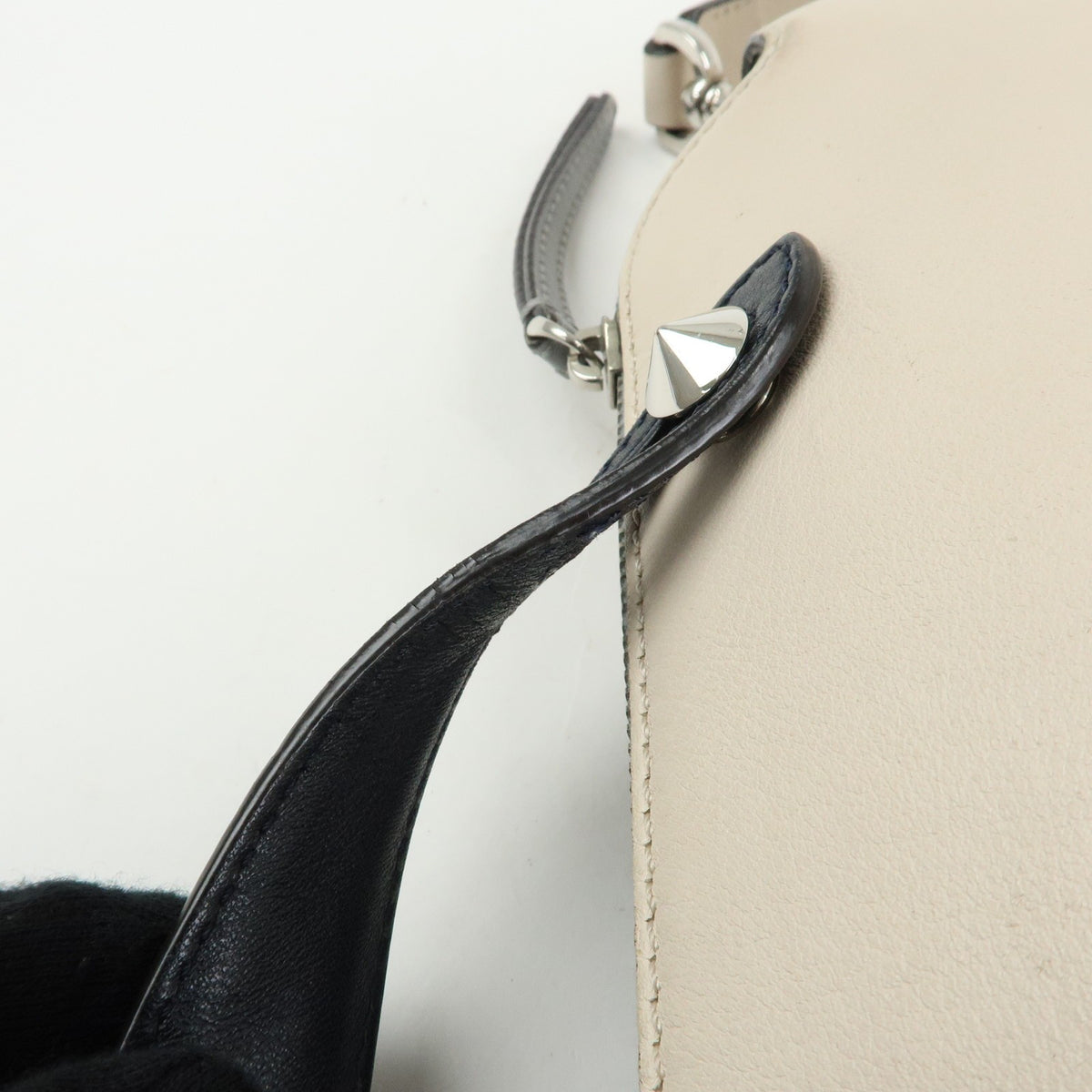 Fendi Selleria By The Way Satchel Leather Neutral Leather Handbag (Pre-Owned)