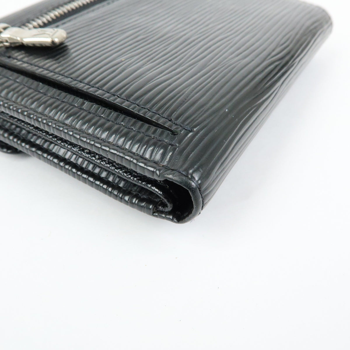 Louis Vuitton Koala Epi Leather Black Leather Wallets Accessory (Pre-Owned)