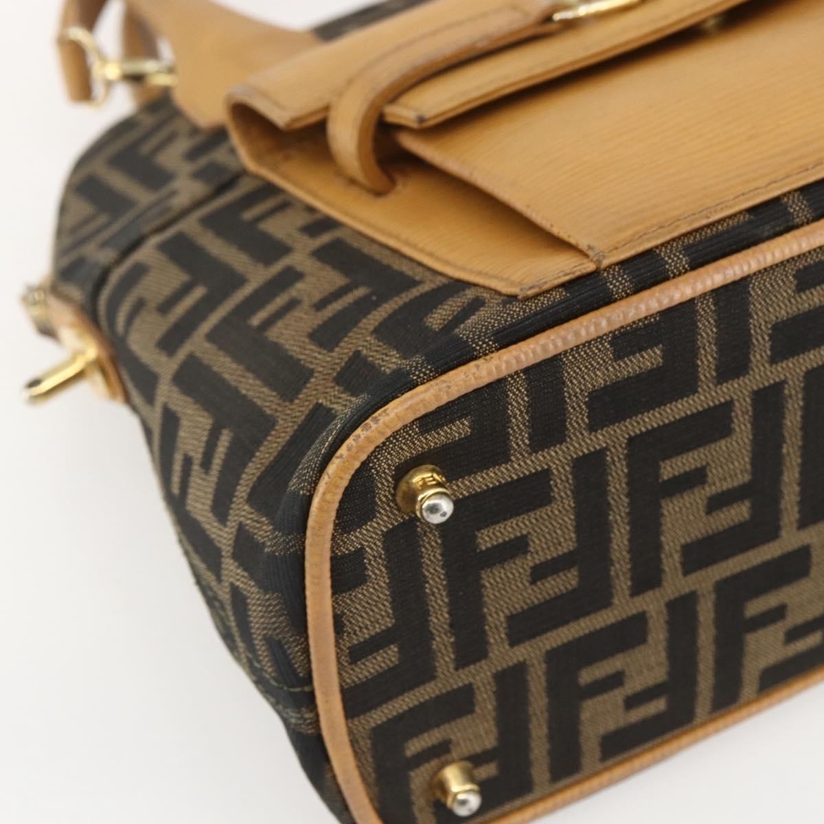 Fendi Vintage Zucca Zucca Brown Canvas Handbag (Pre-Owned)