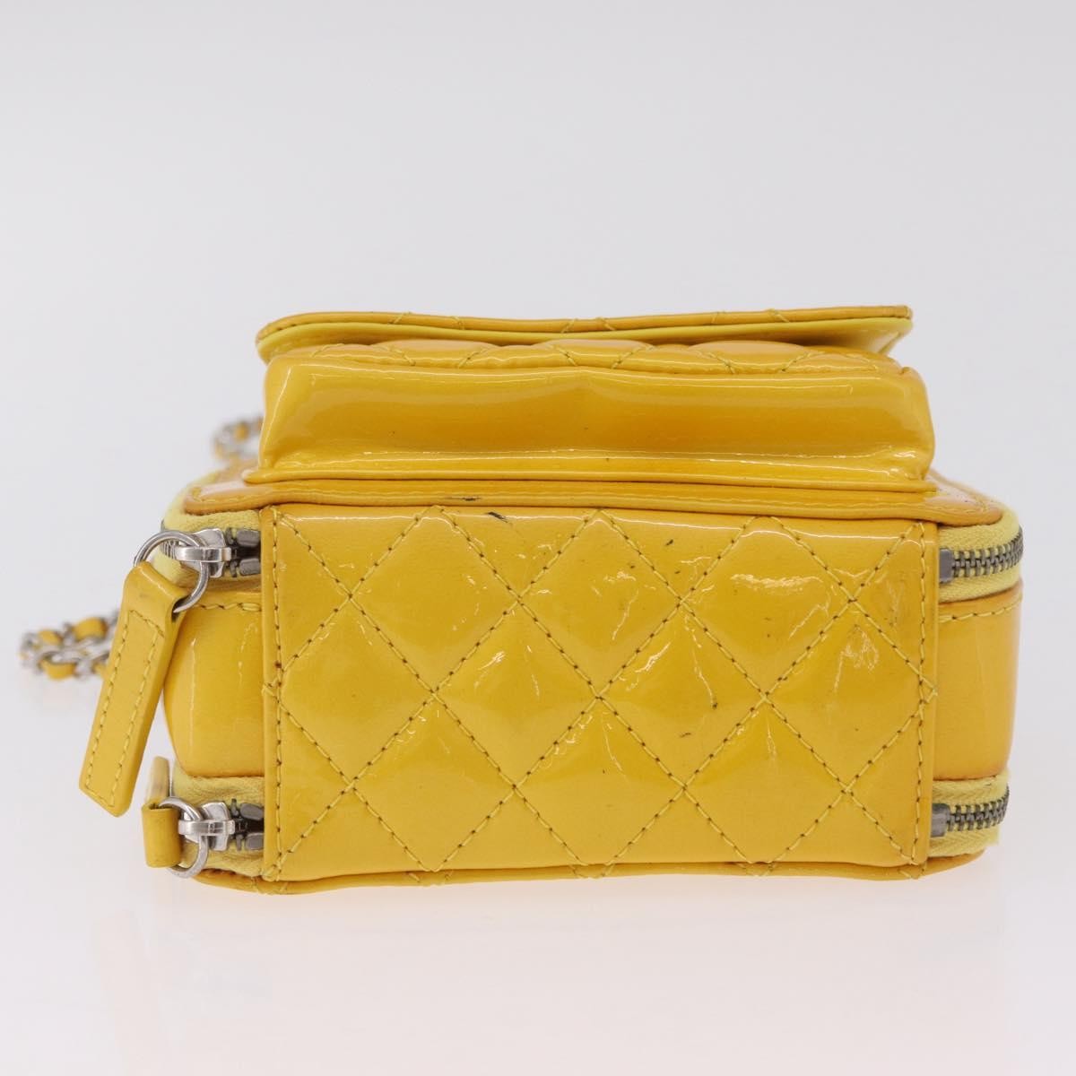Chanel Pocket Box Camera Case Quilted Patent Yellow Patent_Leather Crossbody Bag Bag (Pre-Owned)