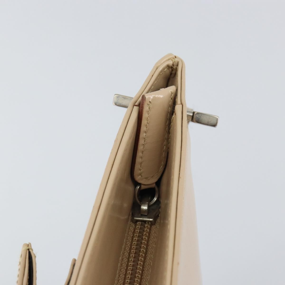 Salvatore Ferragamo Gancini Leather Beige Leather Shoulder Bag Bag (Pre-Owned)