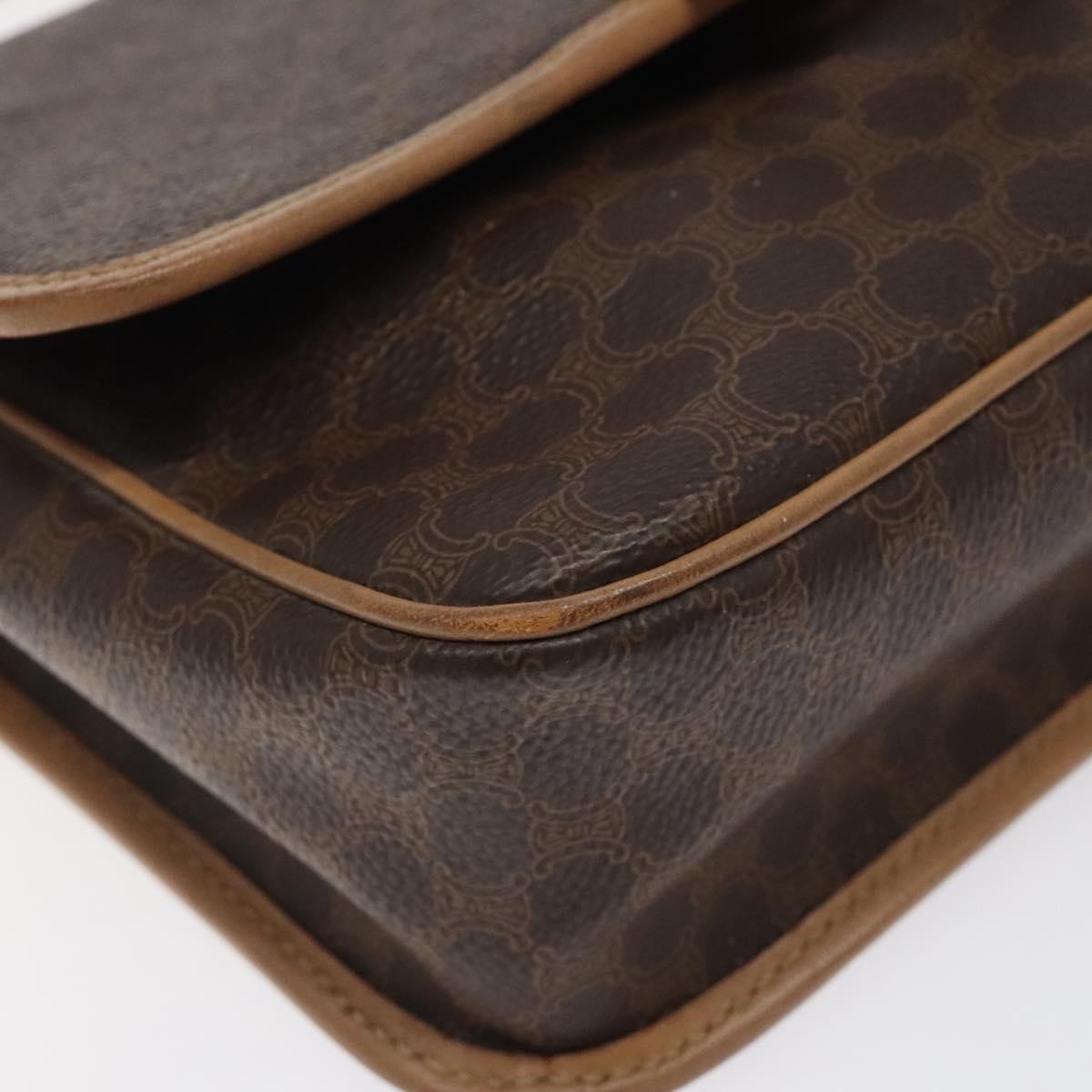 Celine Vintage Macadam Circle Logo Canvas And Leather Brown Canvas Shoulder Bag Bag (Pre-Owned)