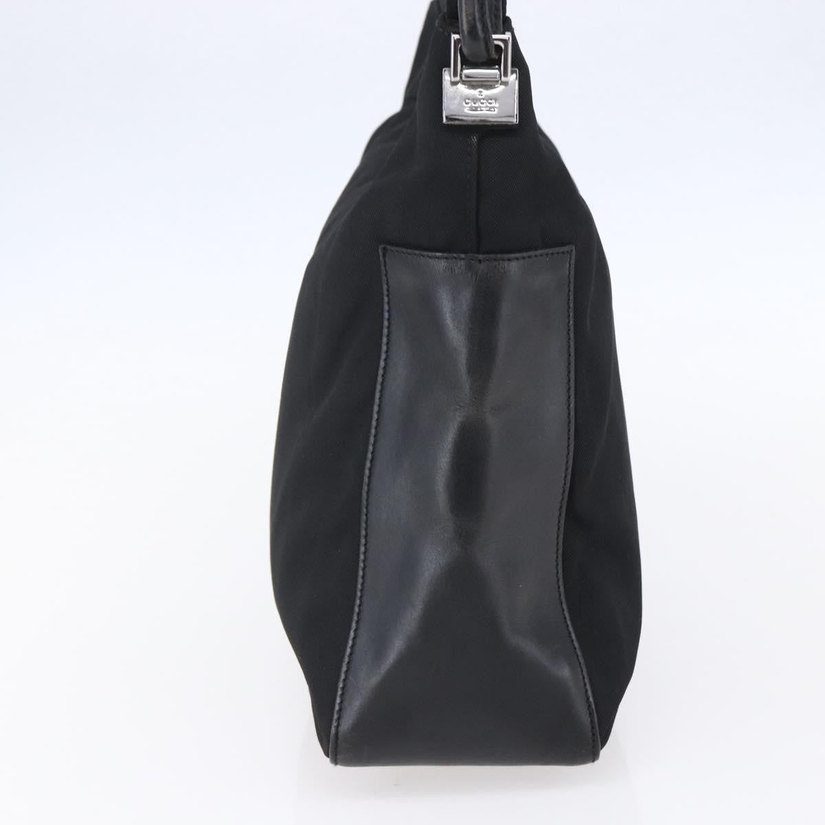 Gucci Vintage Gg Canvas Black Canvas Shoulder Bag Bag (Pre-Owned)