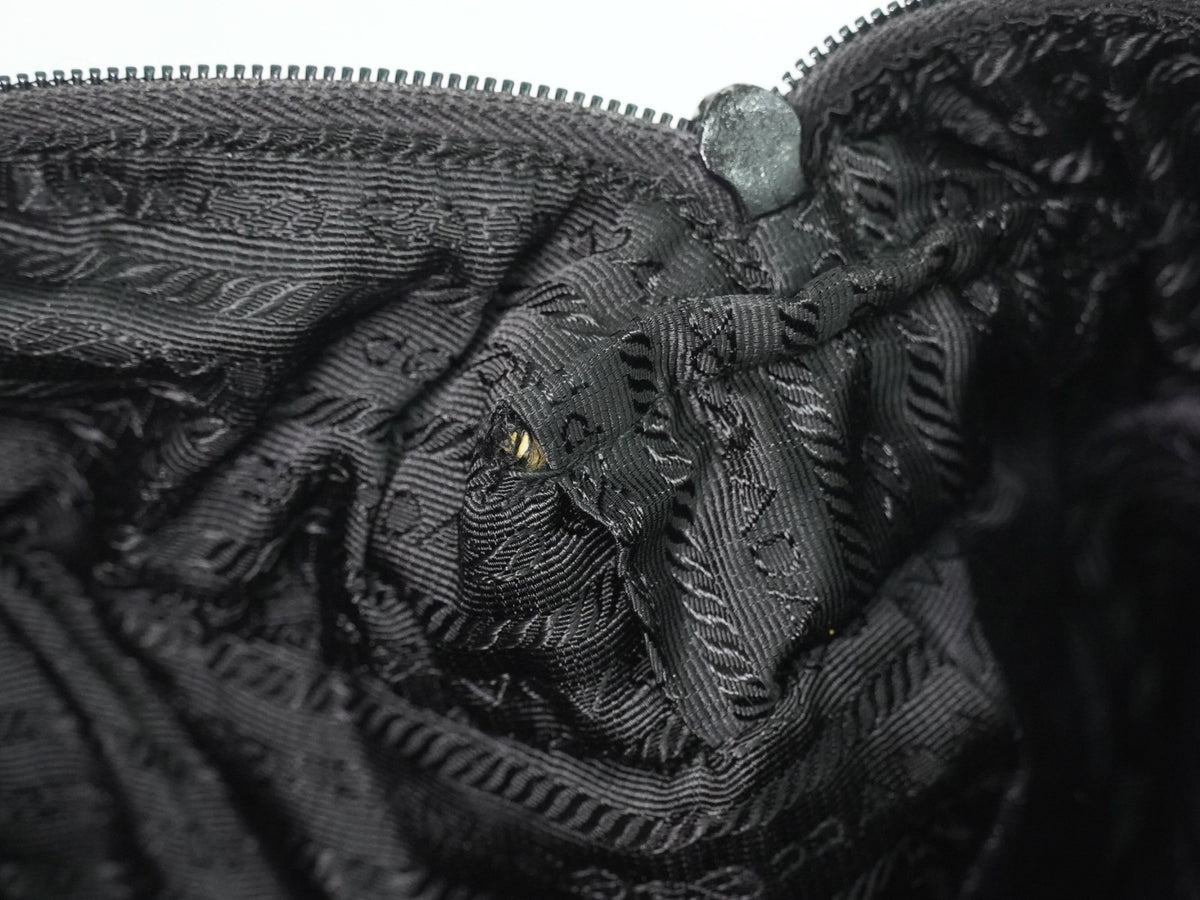 Prada Zip Tote Tessuto Black Nylon Tote Bag Bag (Pre-Owned)