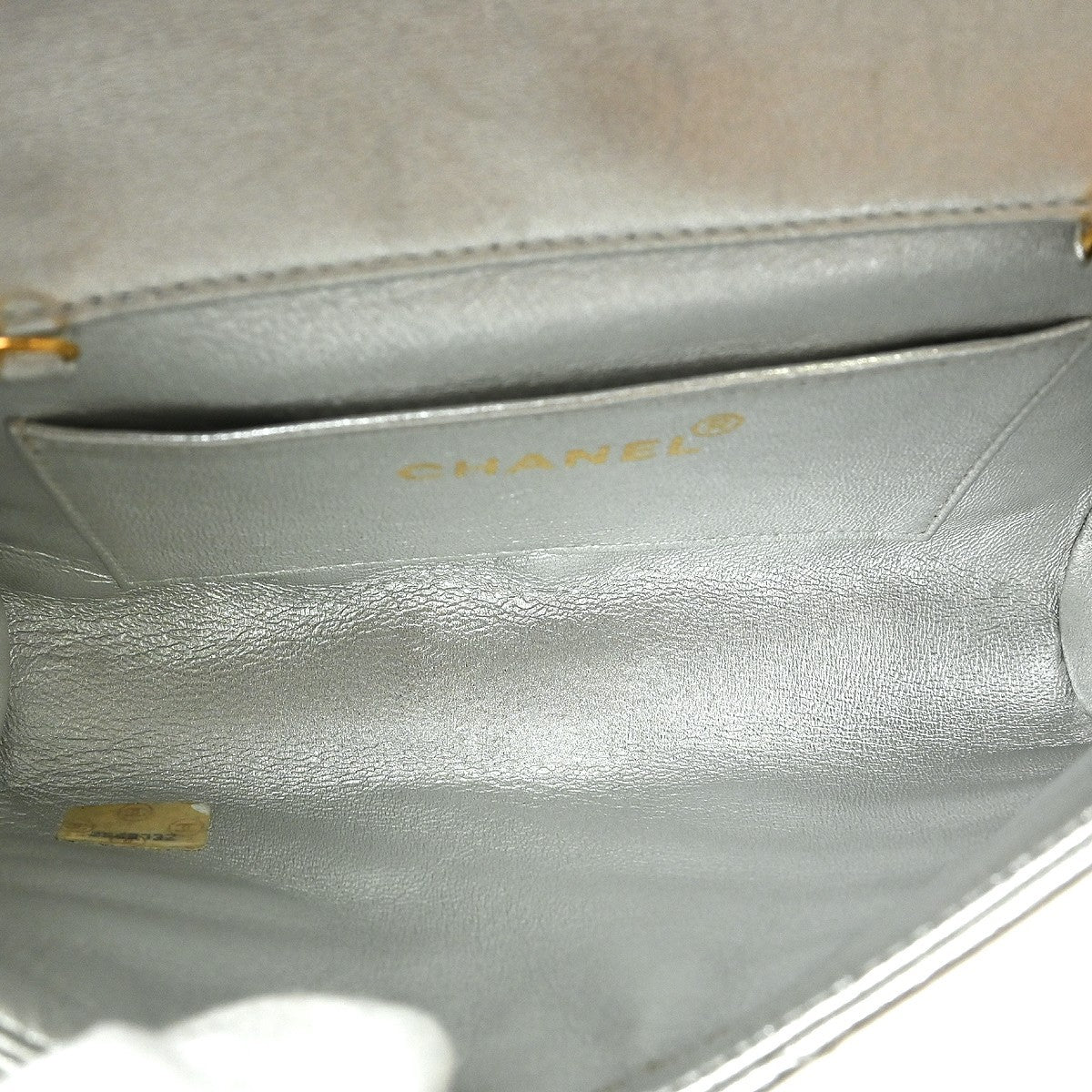 Chanel Vintage Crystal Cc Flap Chevron Leather Silver Leather Shoulder Bag Bag (Pre-Owned)