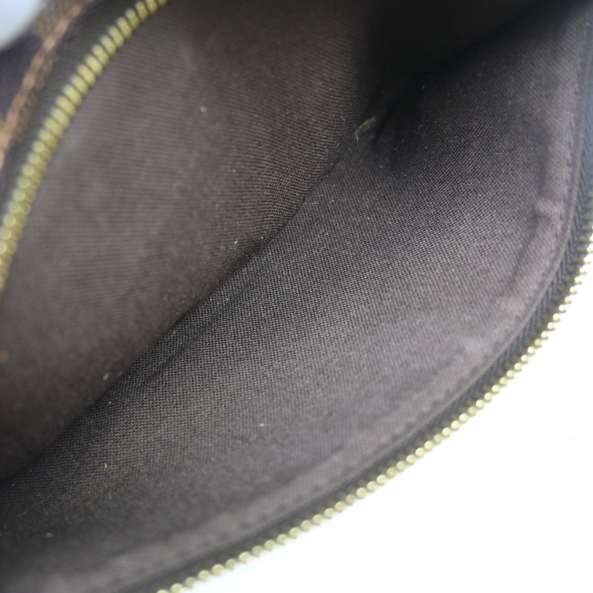 Louis Vuitton Melville Waist Damier Brown Canvas Handbag (Pre-Owned)